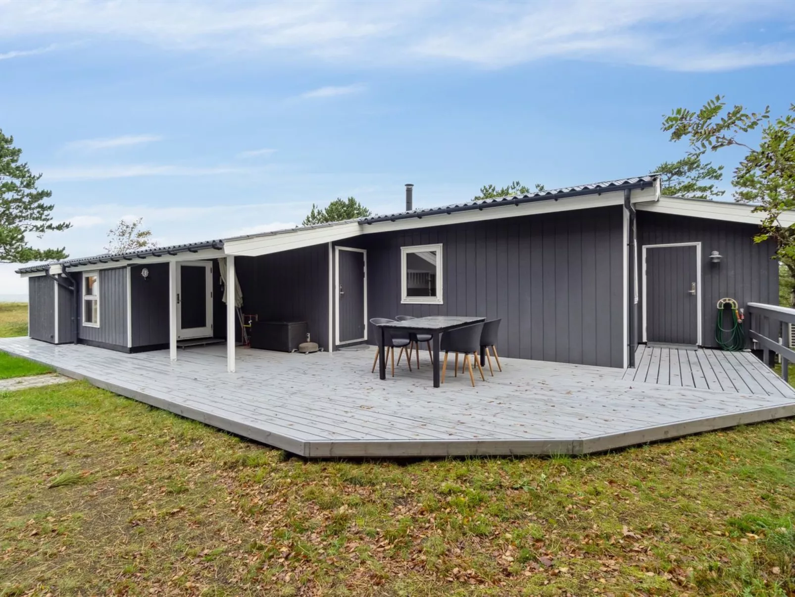 "Djuna" - 200m from the sea-Buiten