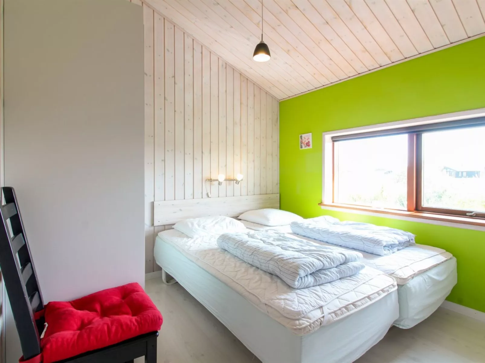 "Emma" - 976m from the sea-Binnen