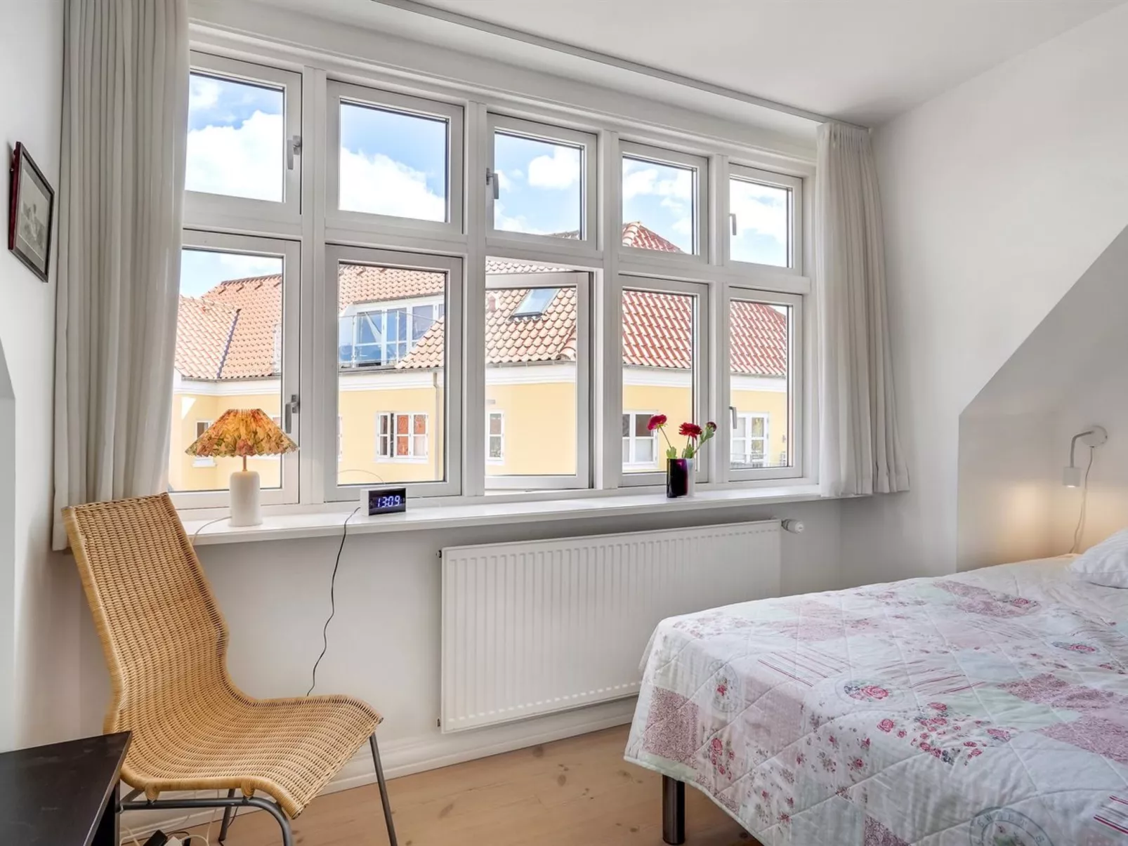 "Fria" - 500m from the sea-Binnen