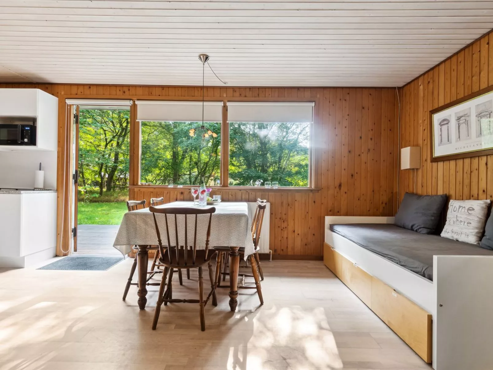 "Joske" - 250m from the sea-Binnen