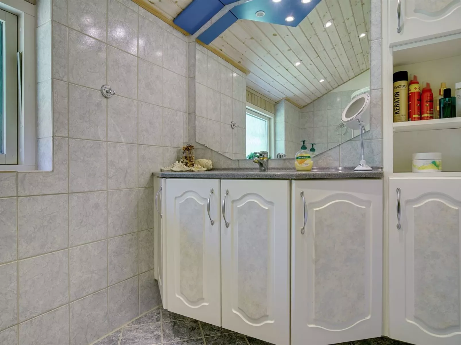 "Sida" - 600m from the sea-Binnen