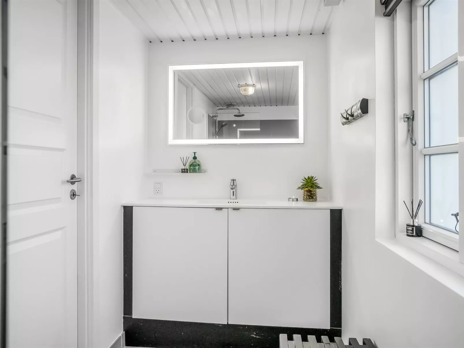 "Wiebke" - 200m from the sea-Binnen