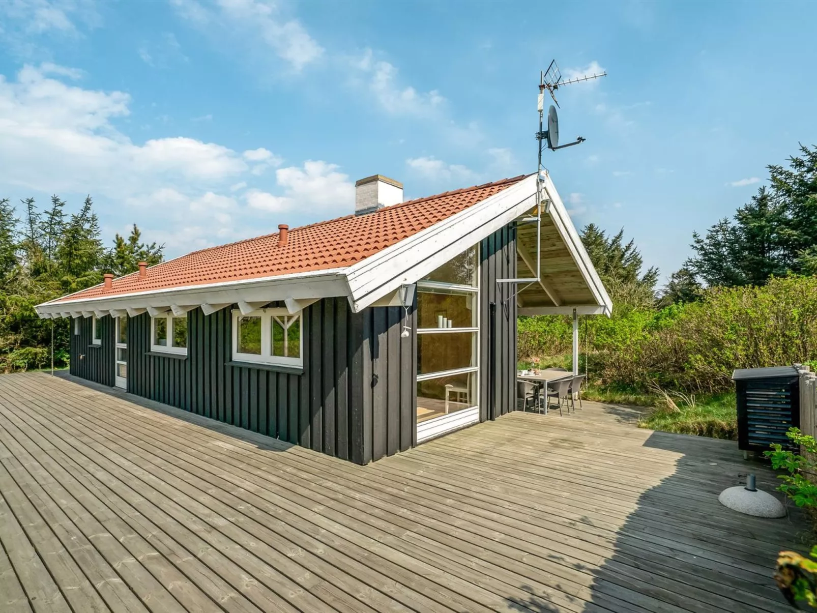 "Ømod" - 300m from the sea-Buiten