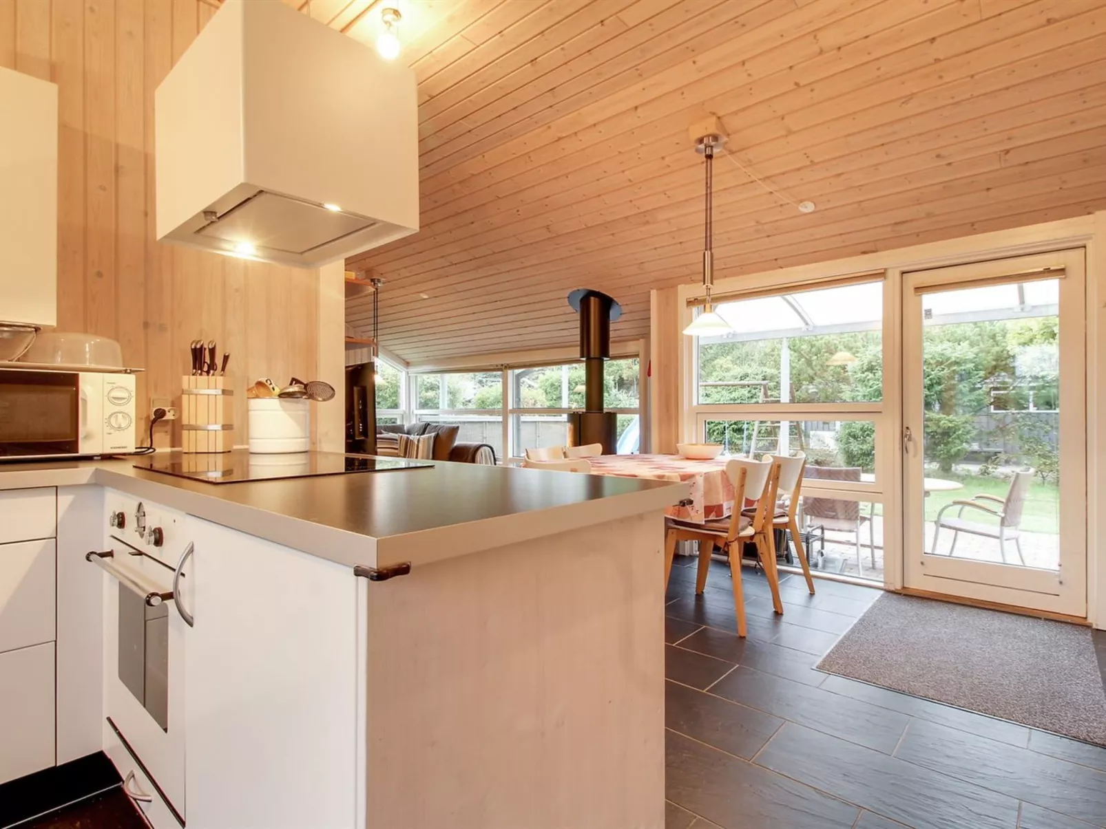 "Albertina" - 200m from the sea-Binnen