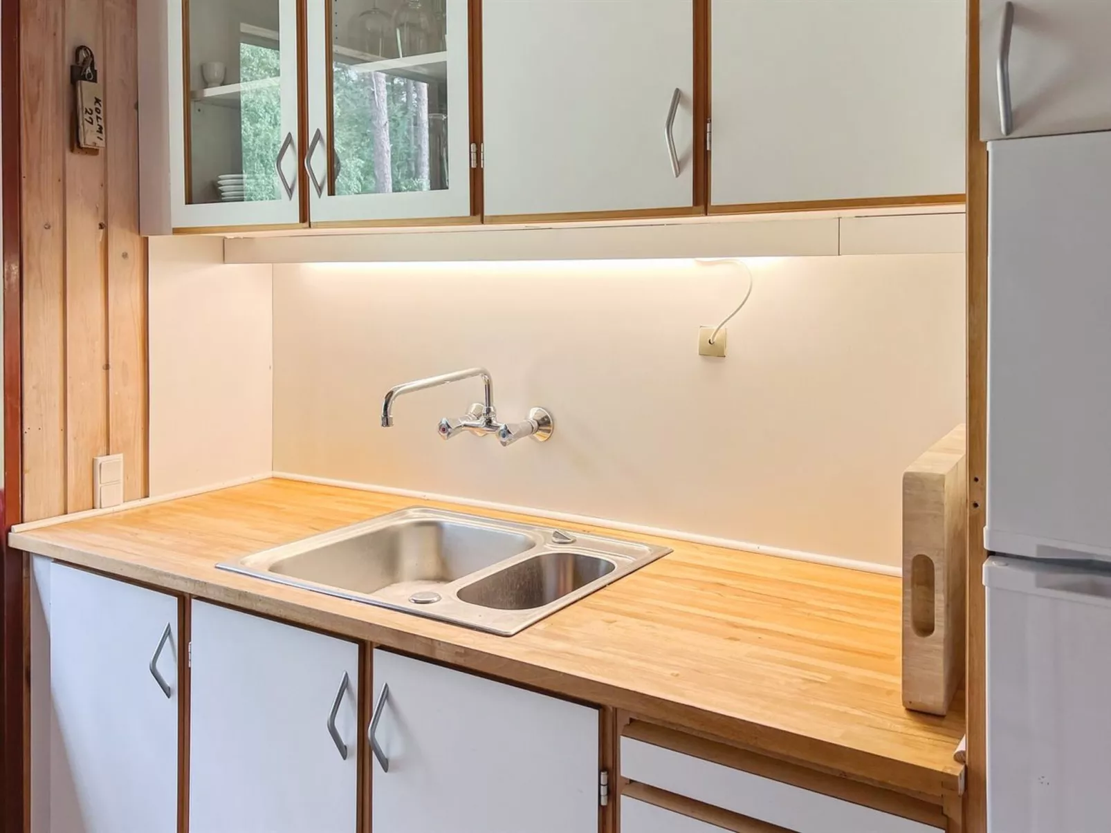 "Chenoa" - 200m from the sea-Binnen