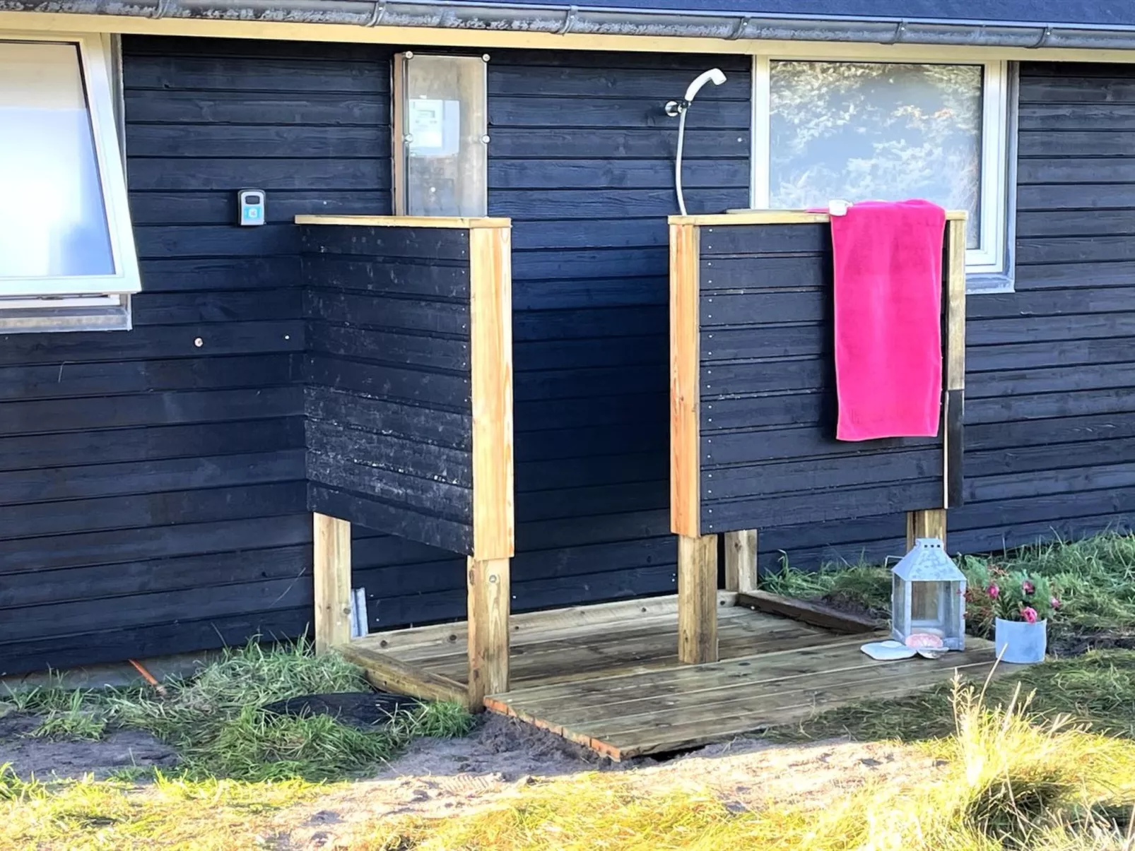 "Carelle" - 300m from the sea-Buiten