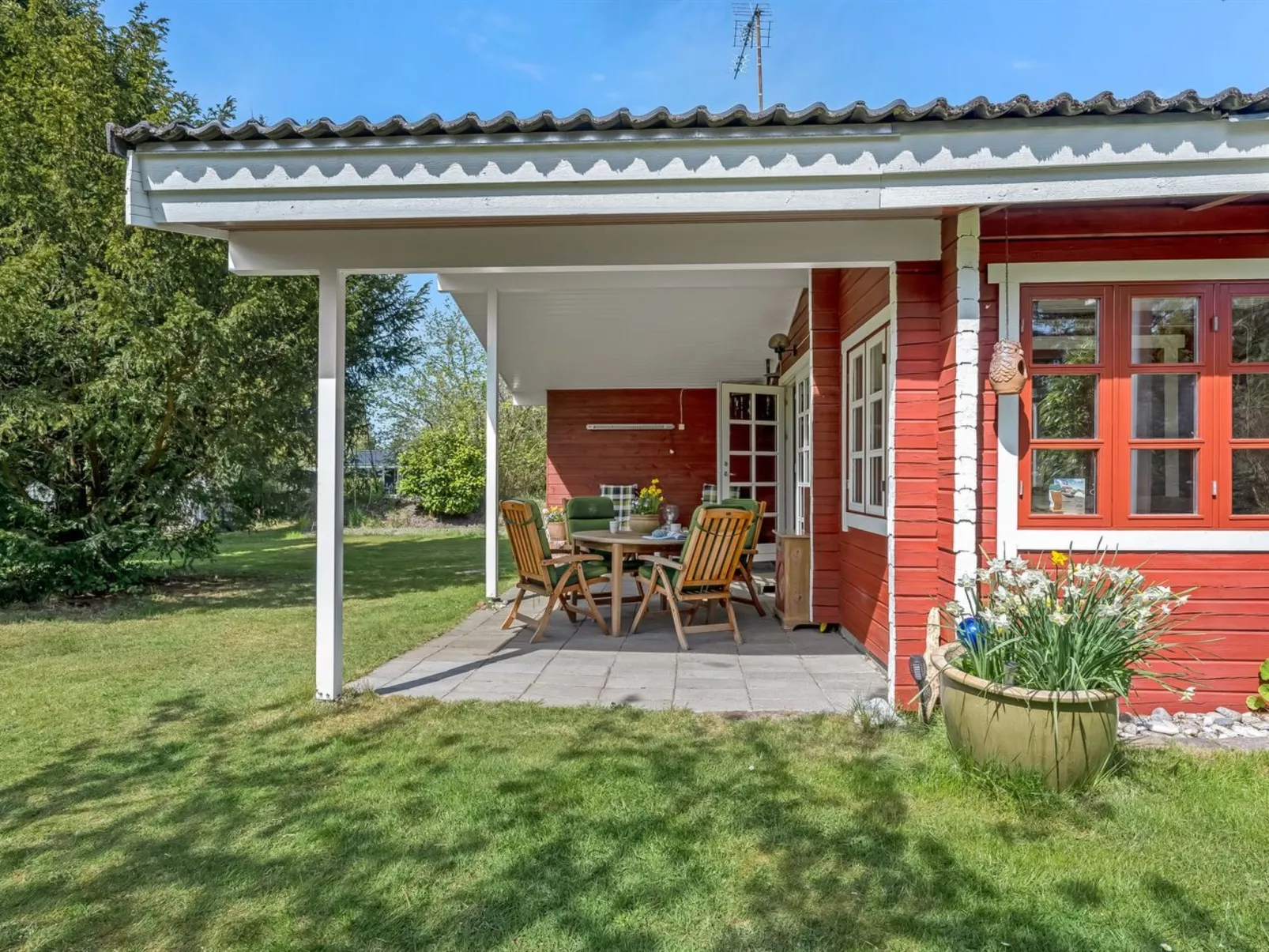 "Berit" - 700m from the sea-Buiten