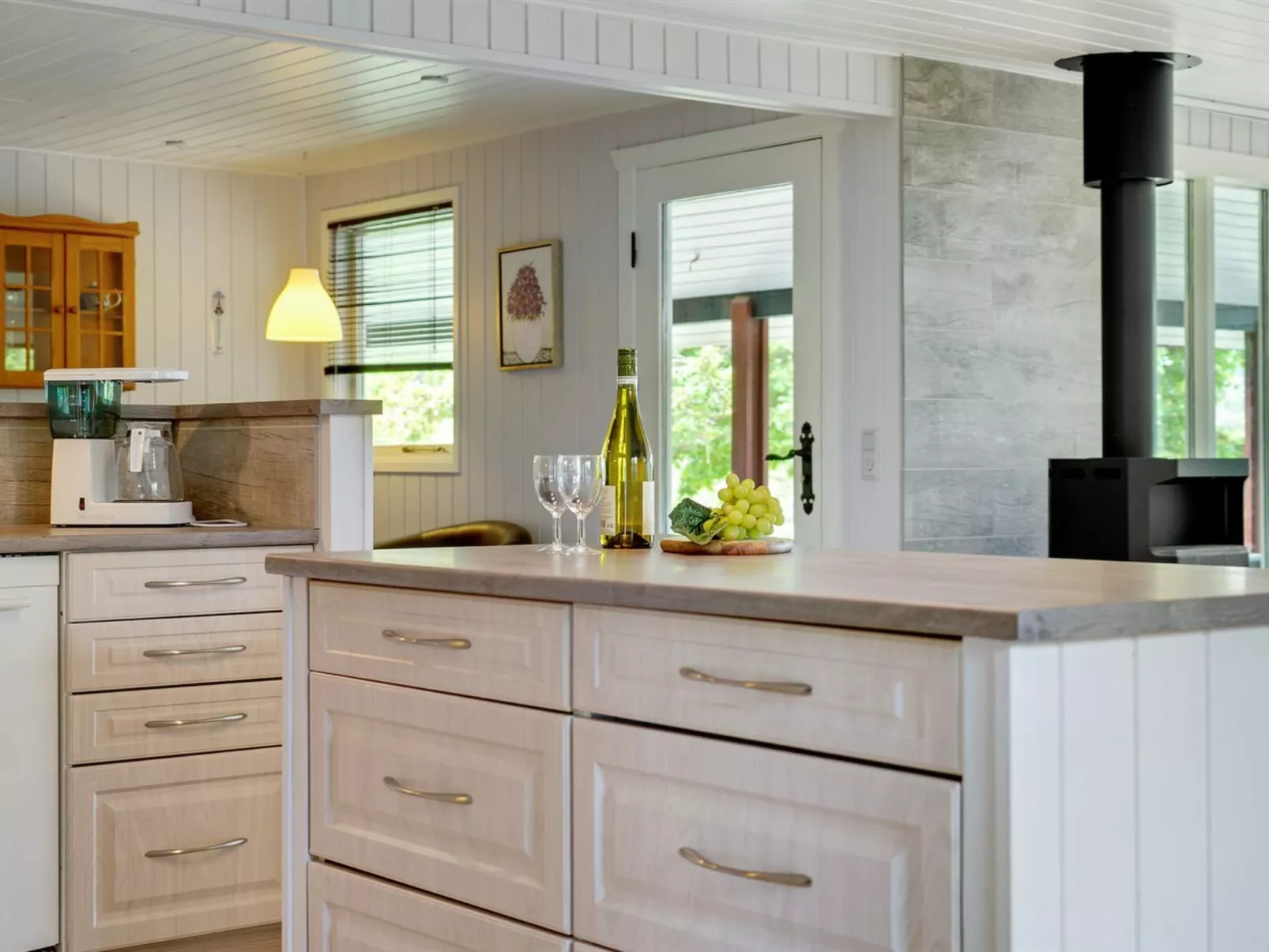 "Sorja" - 420m from the sea-Binnen