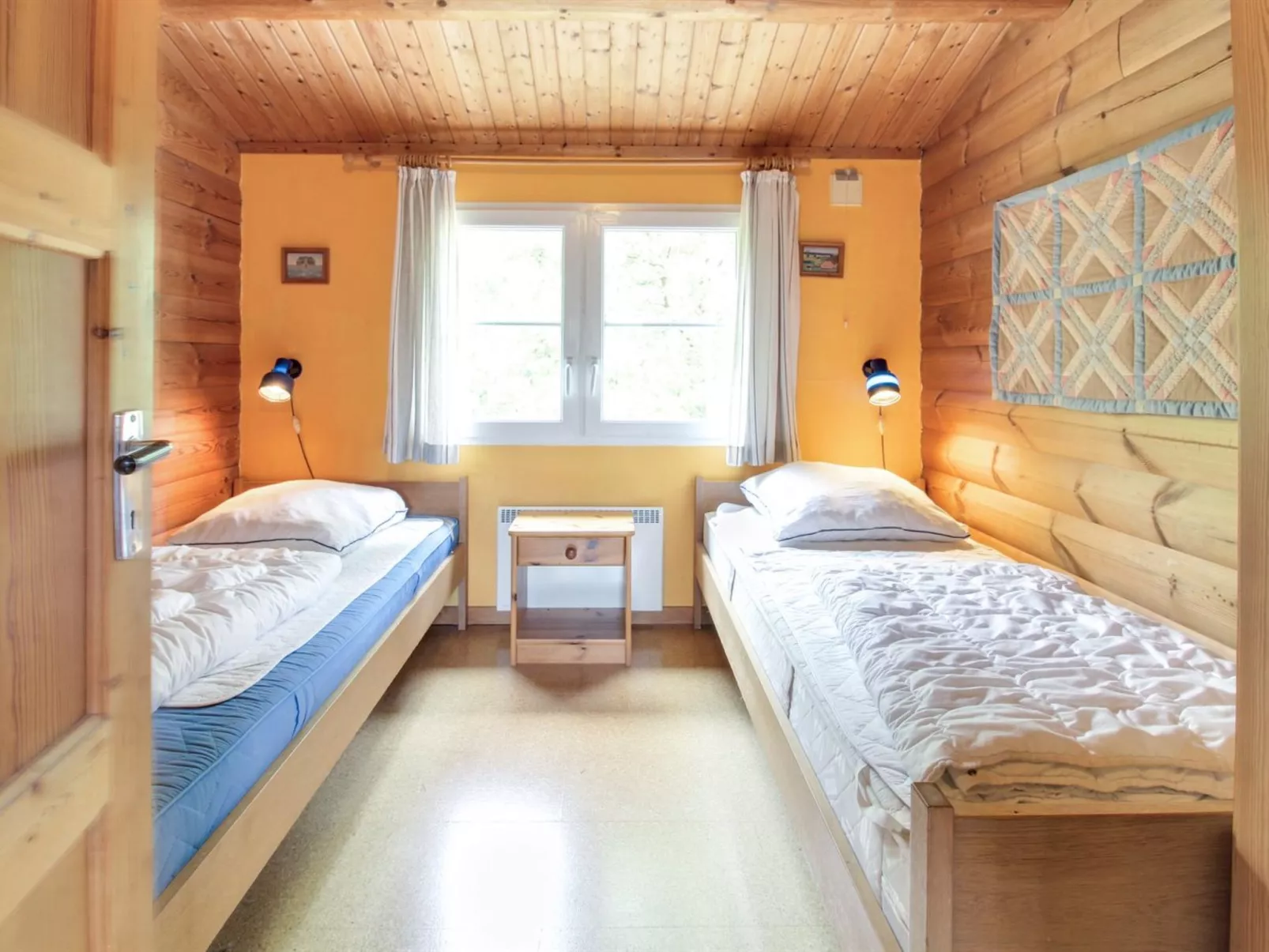 "Thorbergh" - 2km from the sea-Binnen