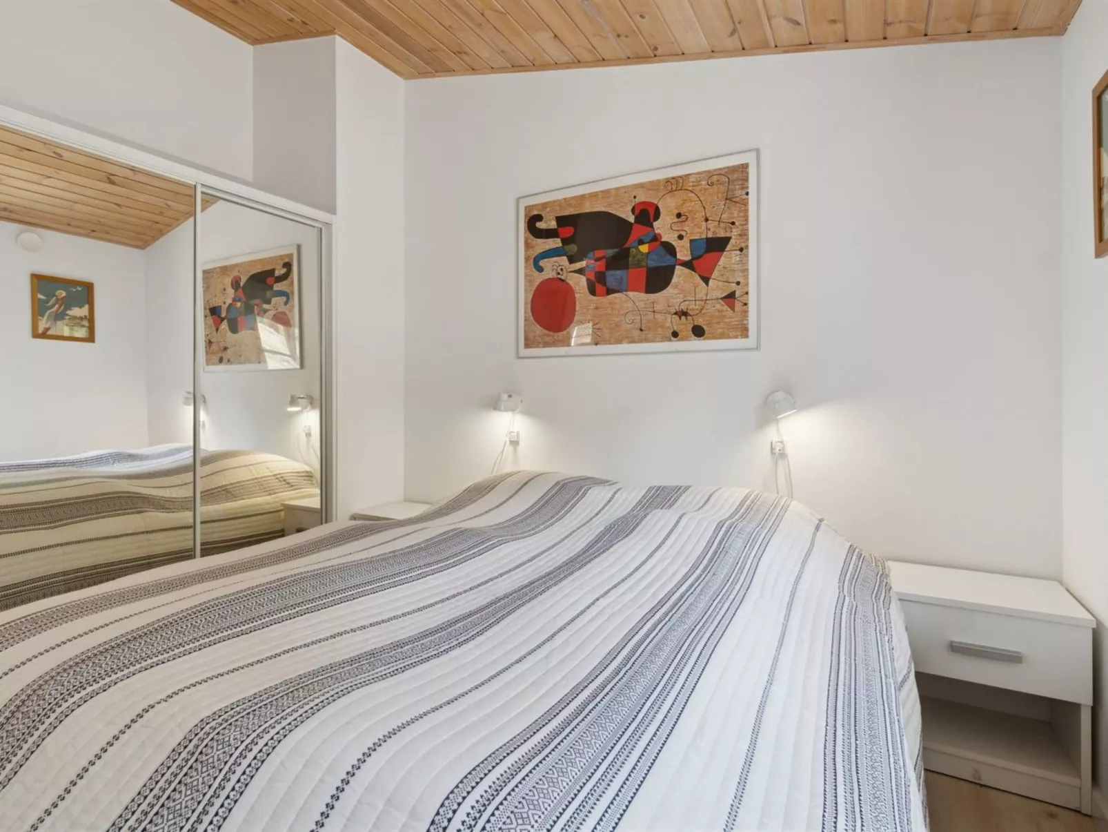 "Hallgerd" - 800m from the sea-Binnen