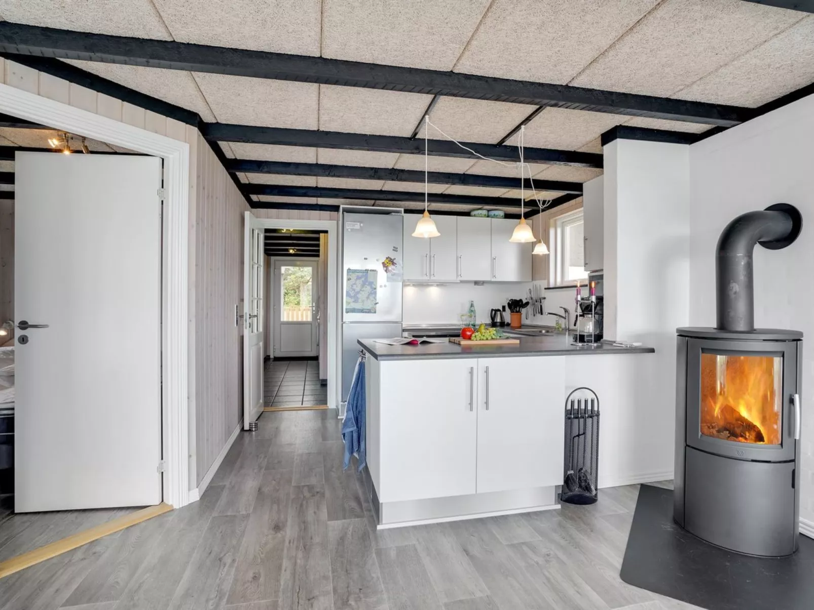 "Dagne" - 400m to the fjord-Binnen