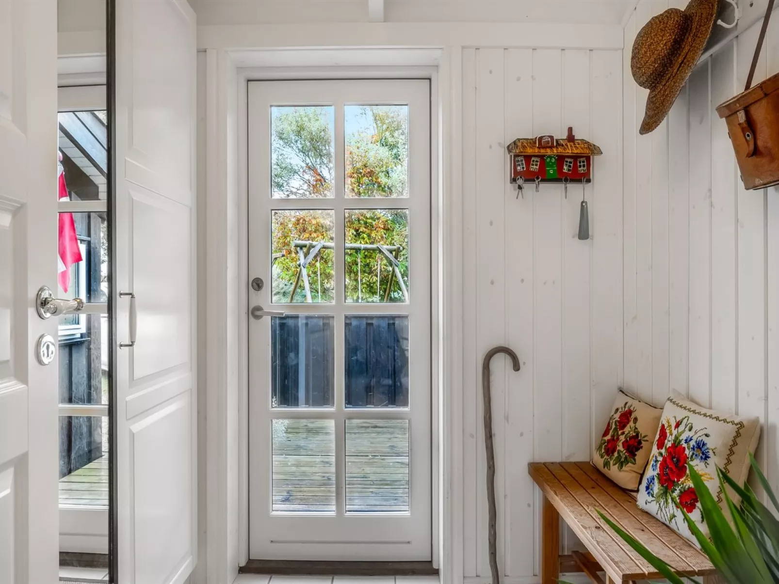 "Danko" - 1.5km from the sea-Binnen