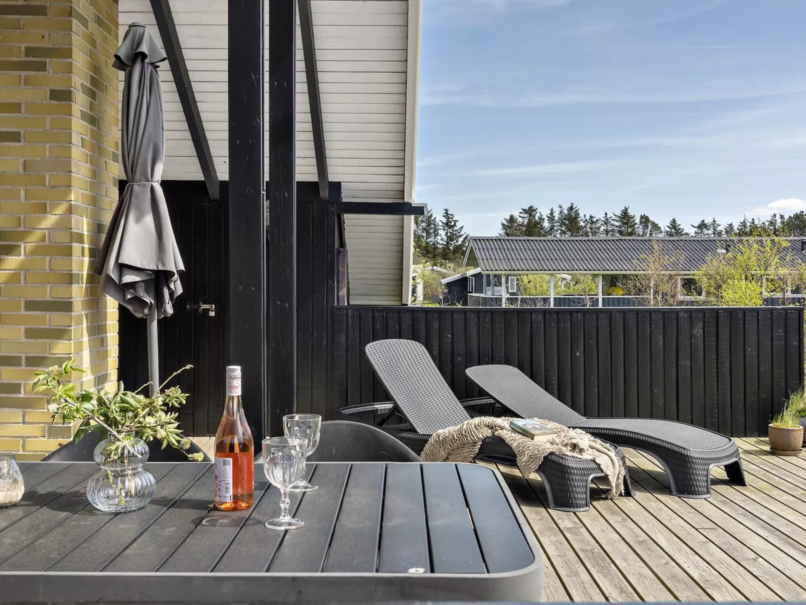 "Aleksia" - 1km from the sea-Buiten