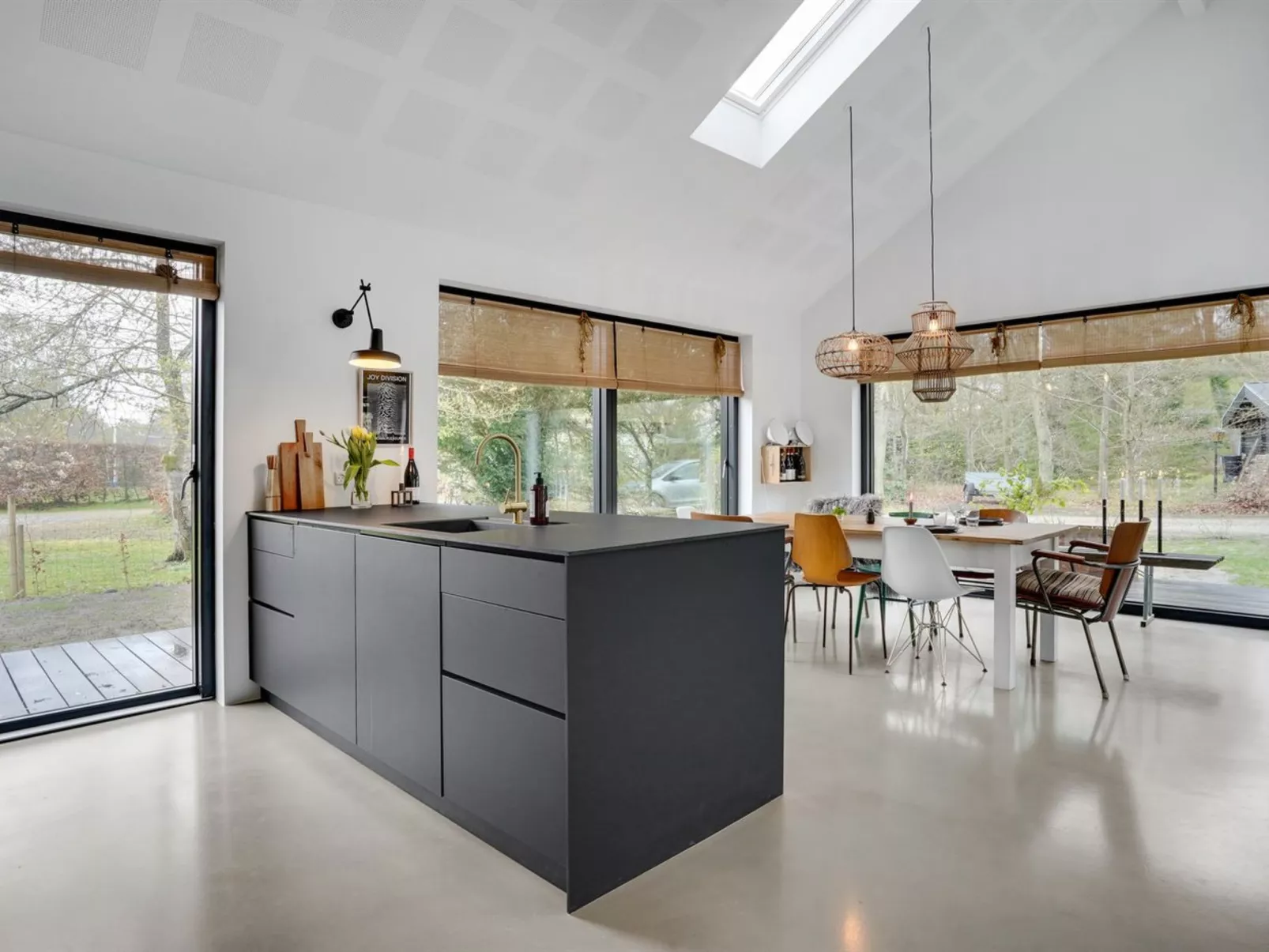 "Michael" - 400m from the sea-Binnen