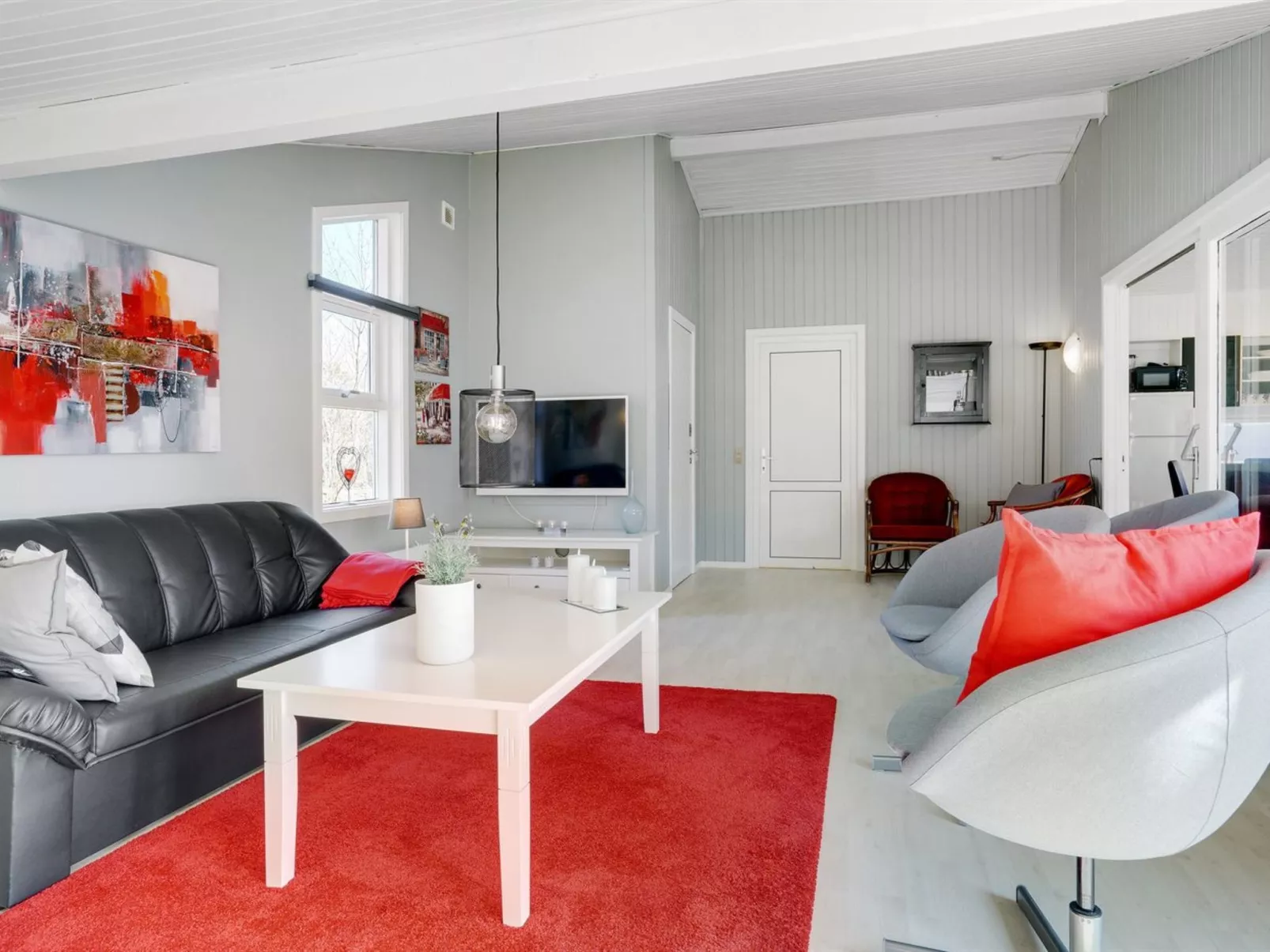 "Tiina" - 1km from the sea-Binnen