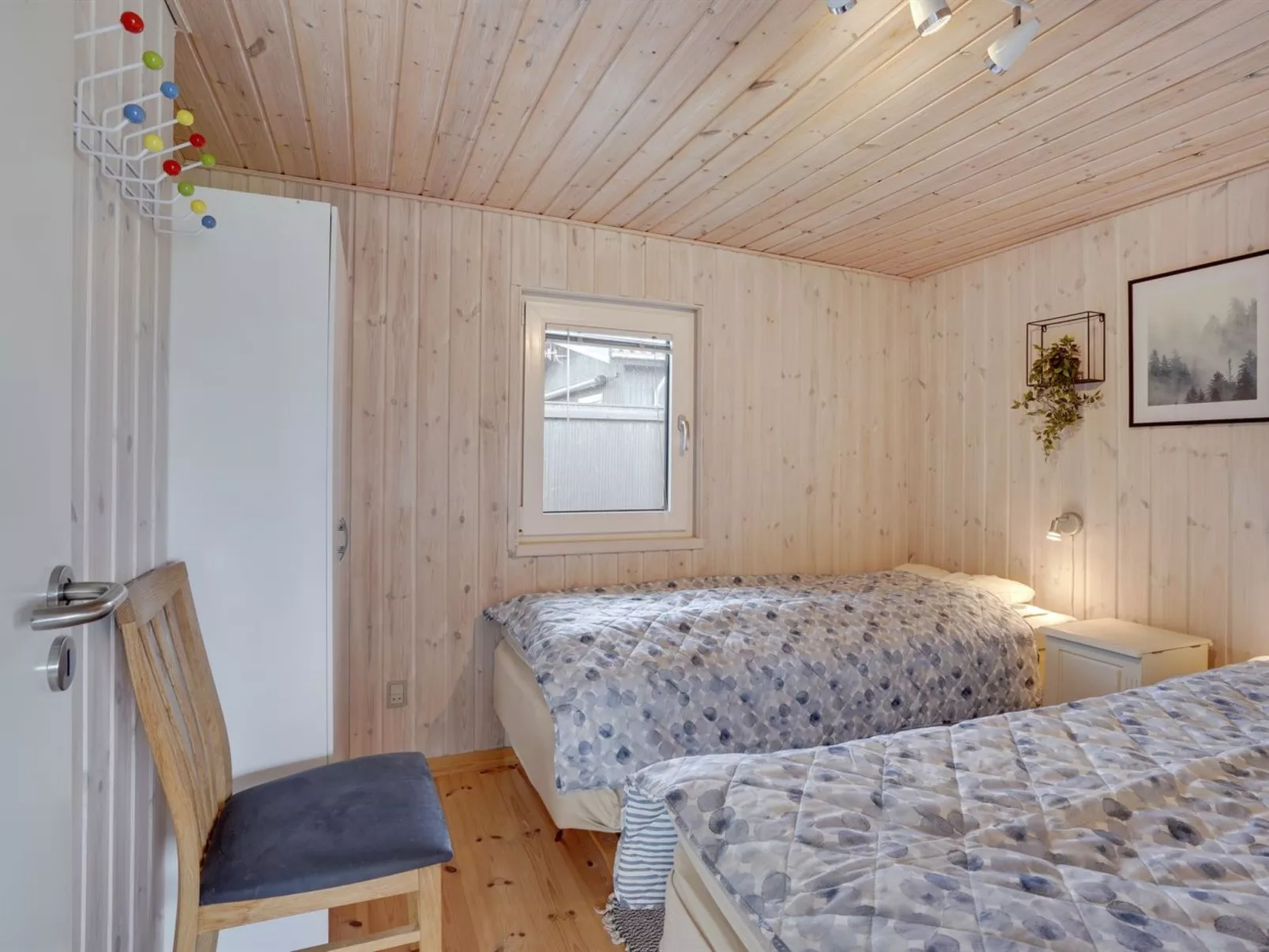 "Aarto" - 250m from the sea-Binnen