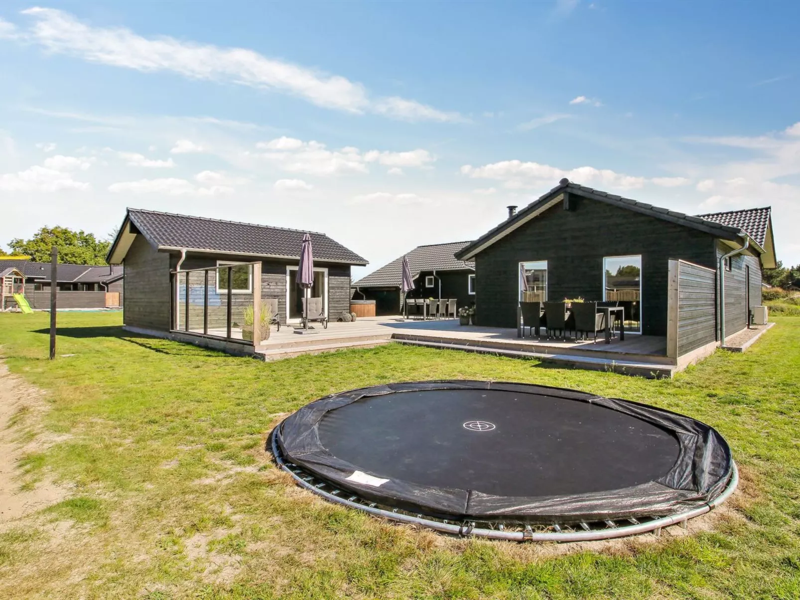 "Anuk" - 2.3km from the sea-Buiten