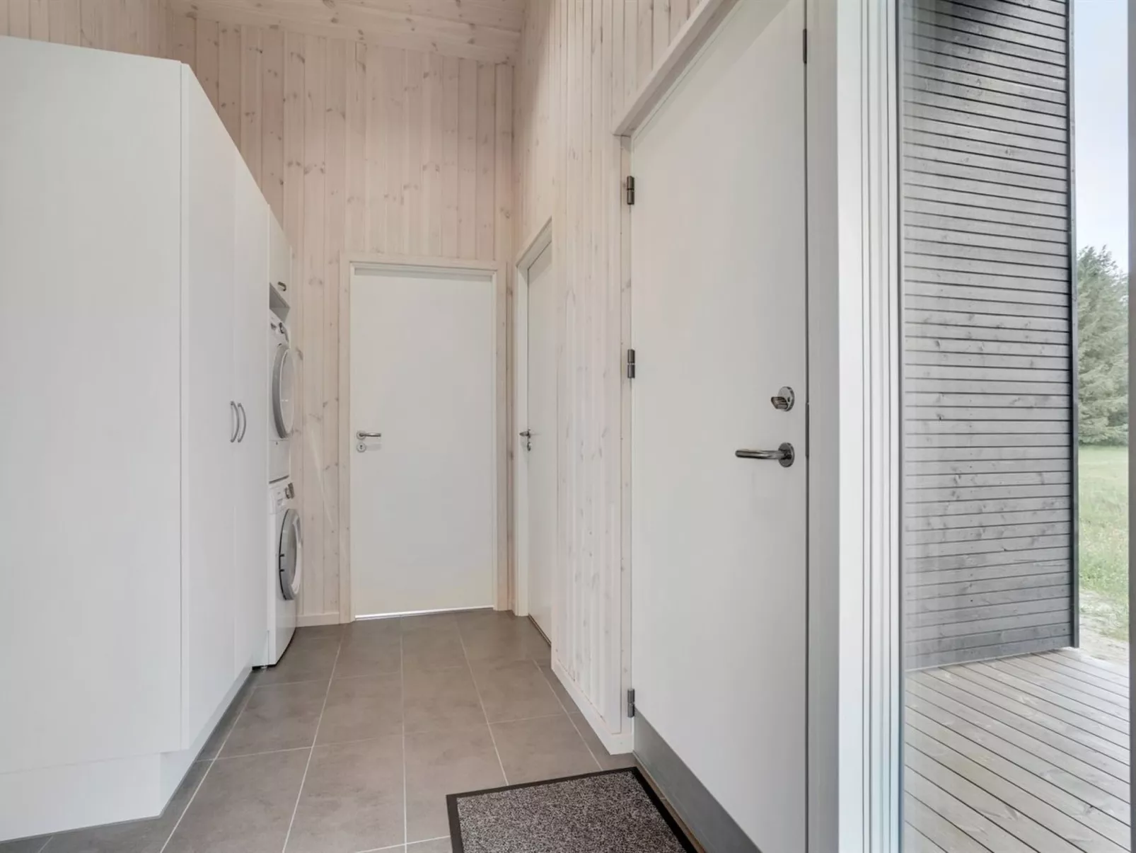 "Arlina" - 1.5km from the sea-Binnen