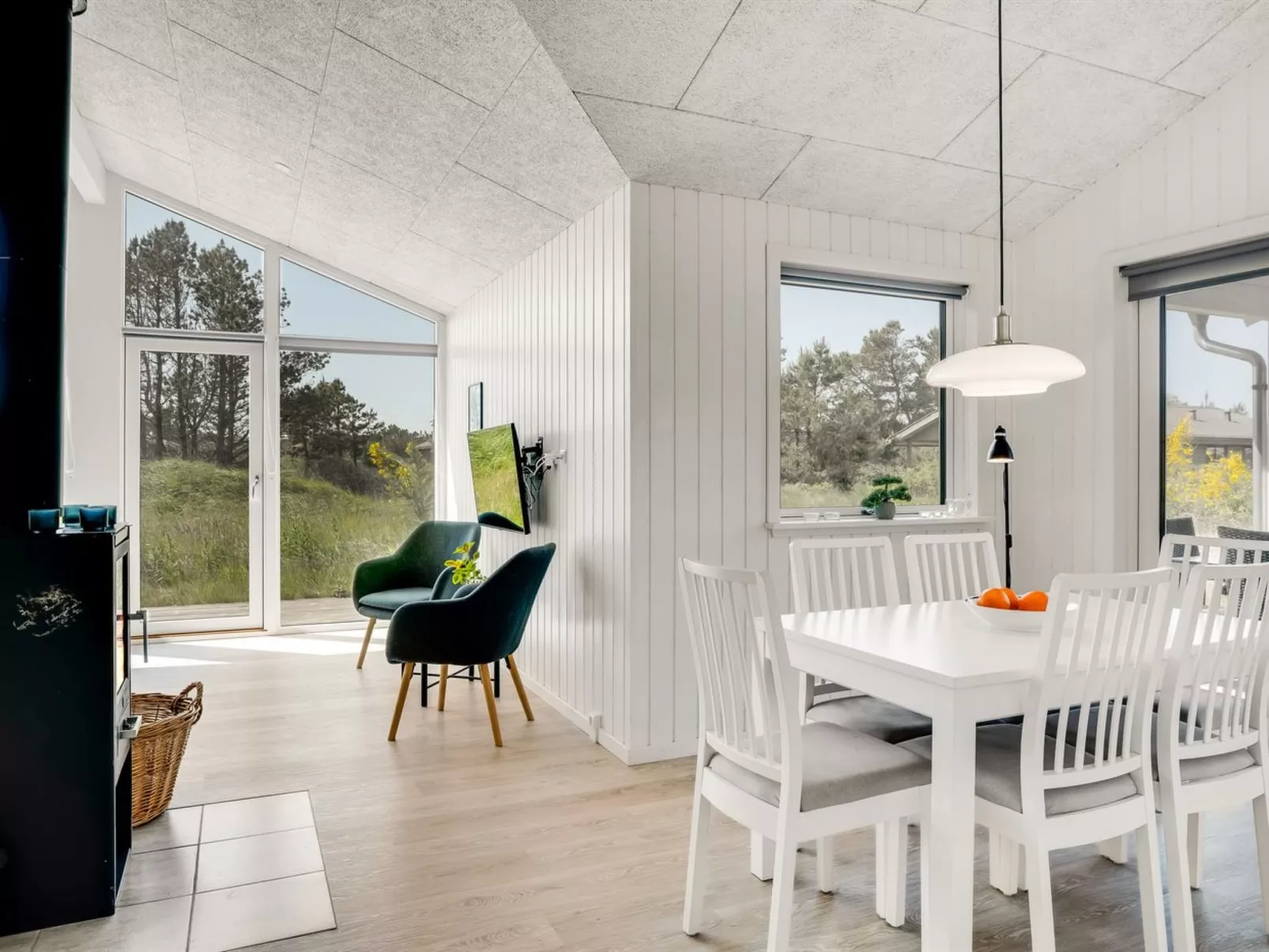 "Raakel" - 950m from the sea-Binnen