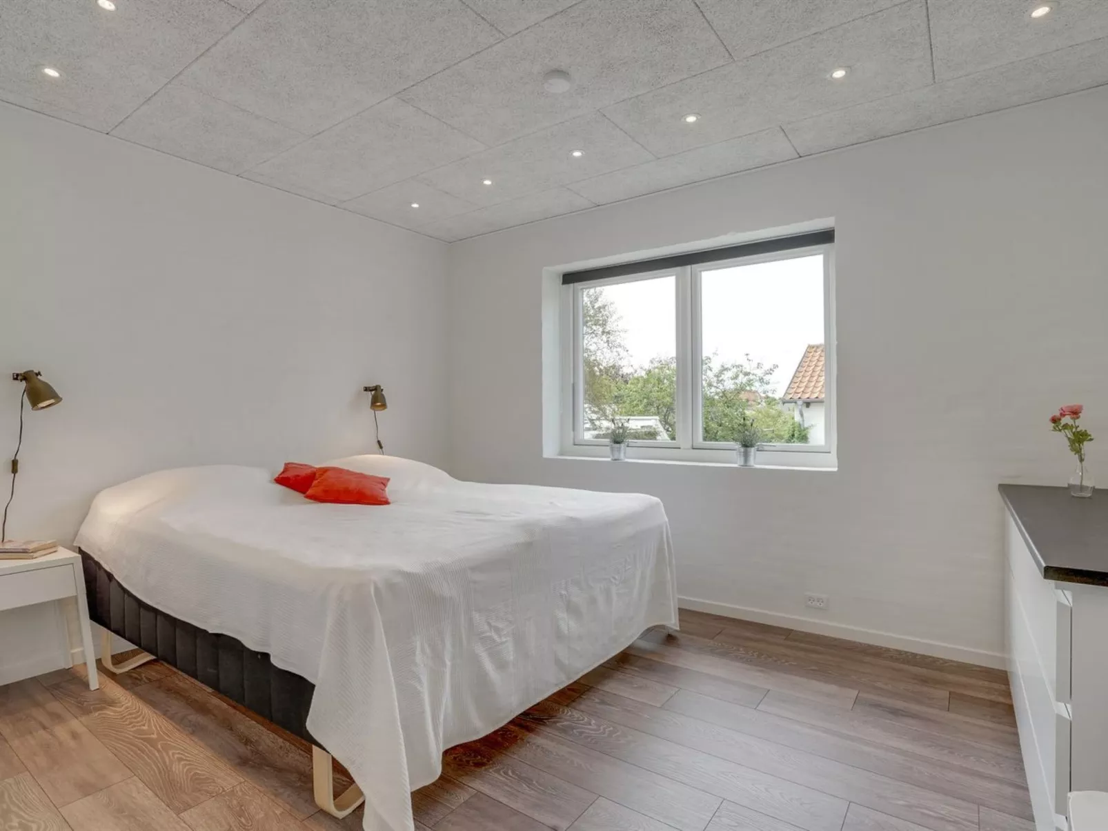 "Teodosij" - 1.1km from the sea-Binnen