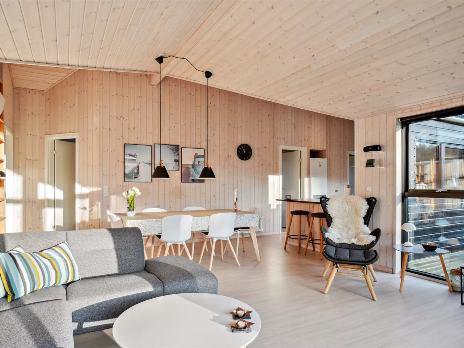 "Dyke" - 1.5km from the sea-Binnen