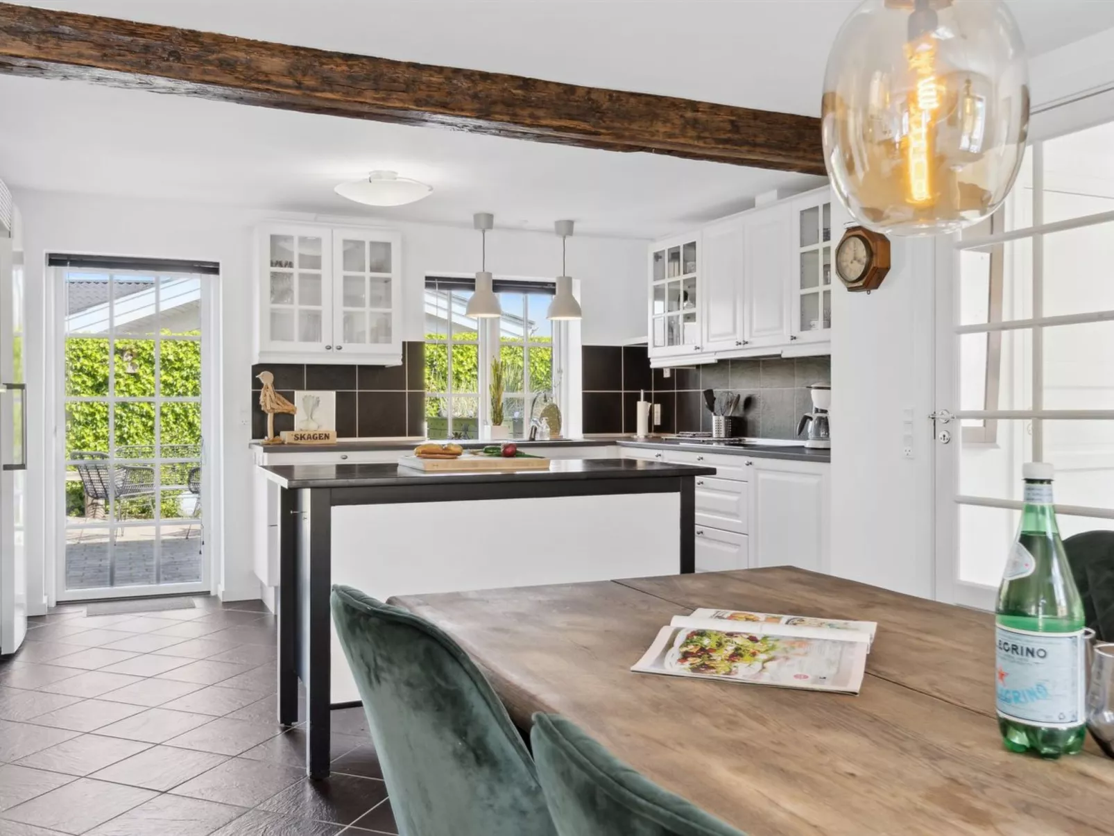 "Murtuz" - 900m from the sea-Binnen