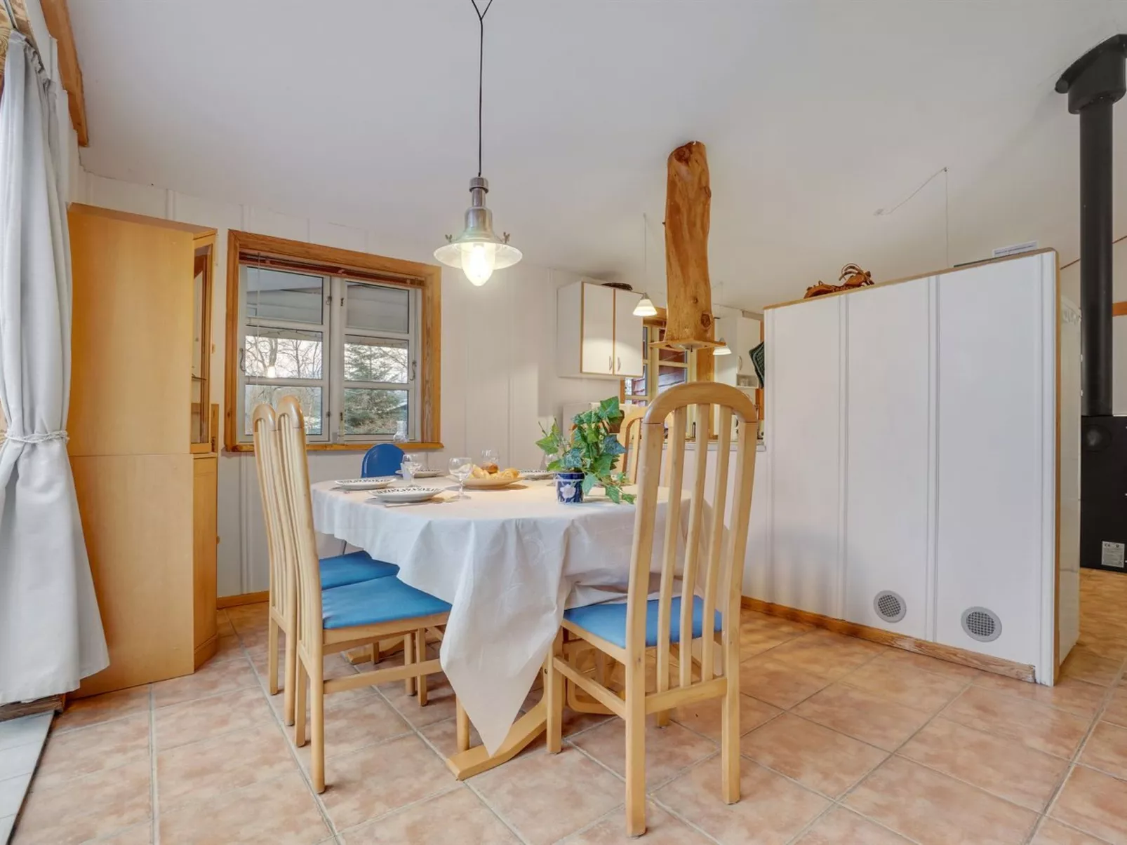 "Flugha" - 500m to the fjord-Binnen