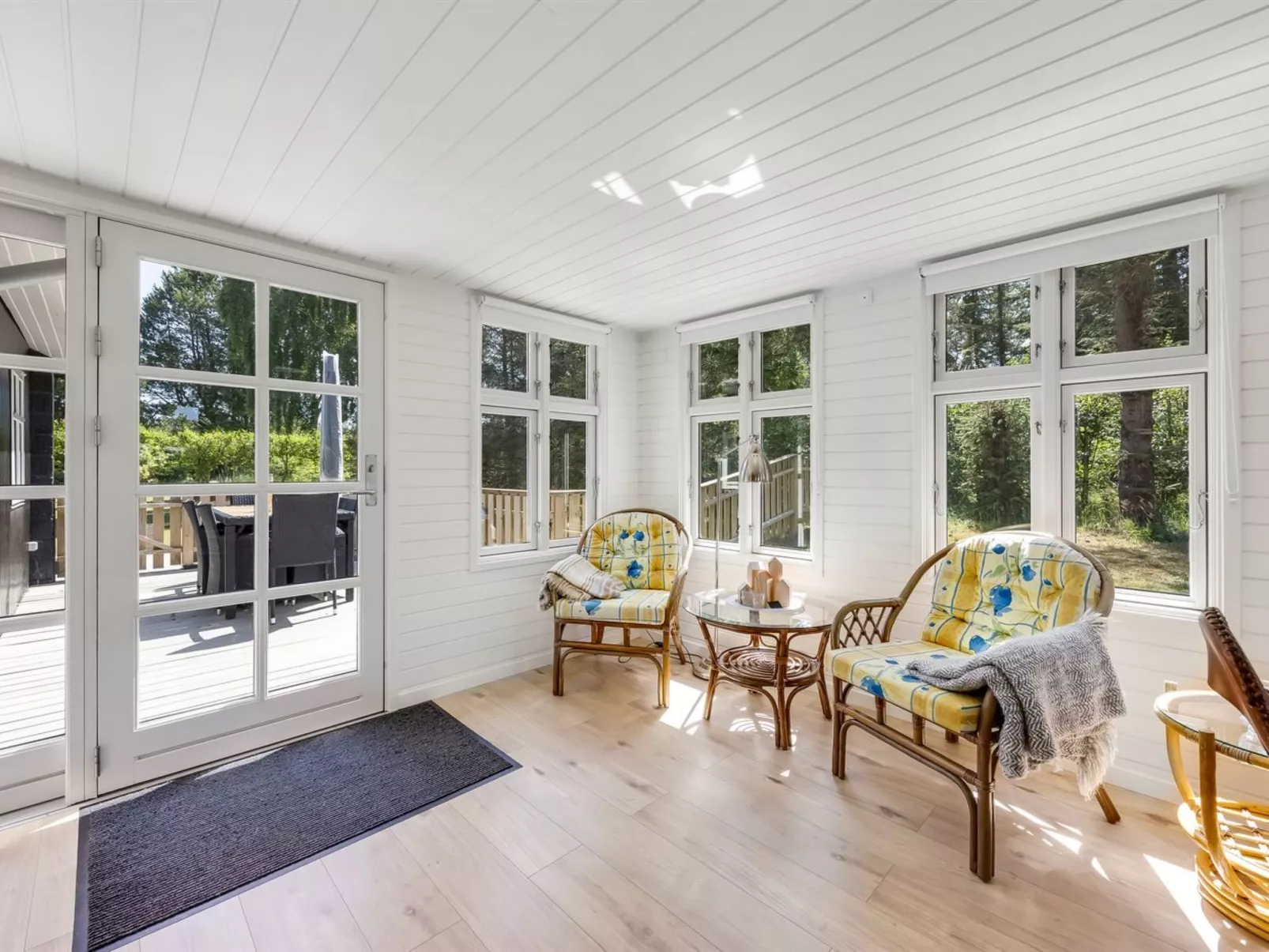 "Marise" -  from the sea-Binnen