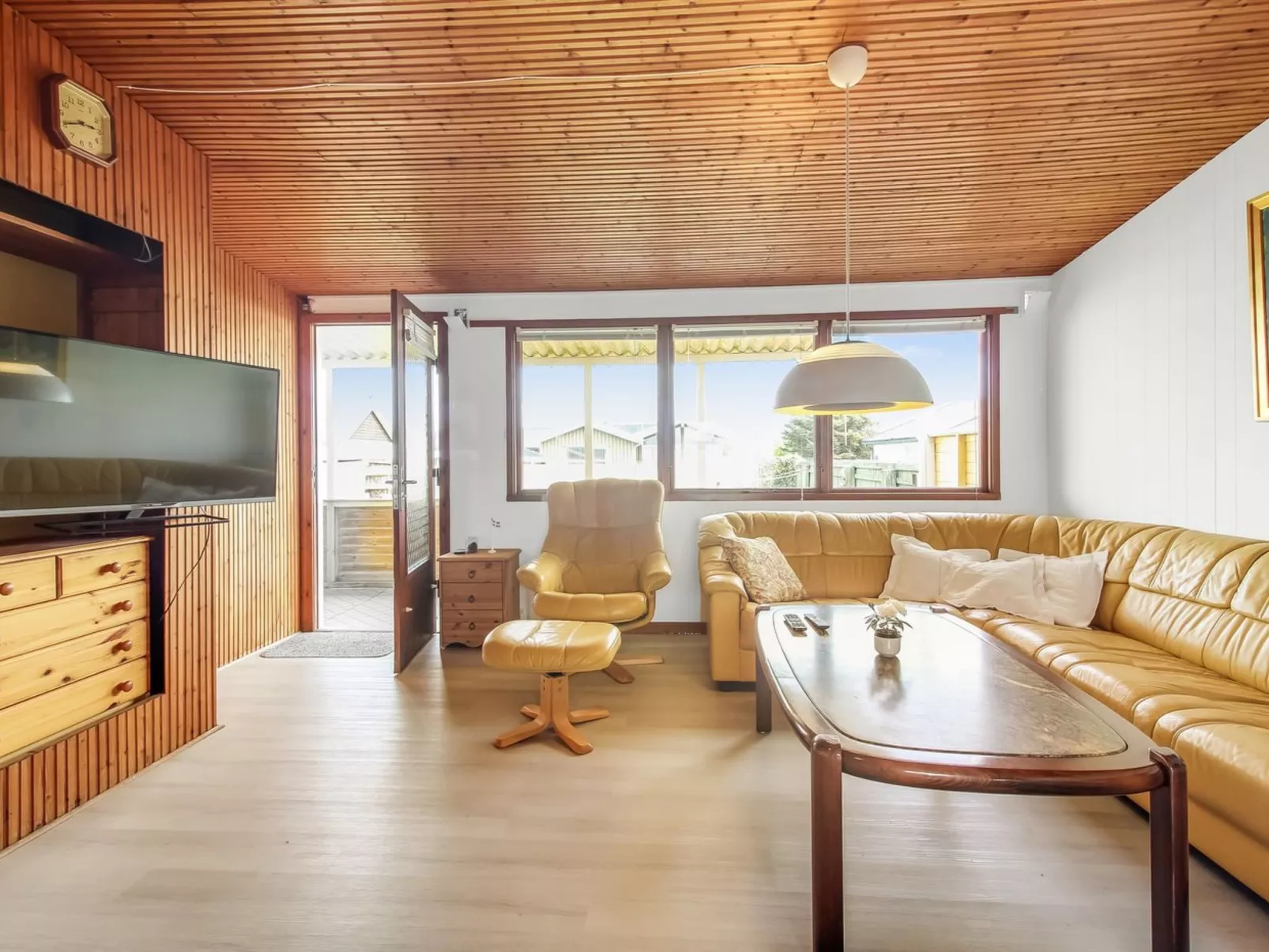 "Bozin" - 200m from the sea-Binnen