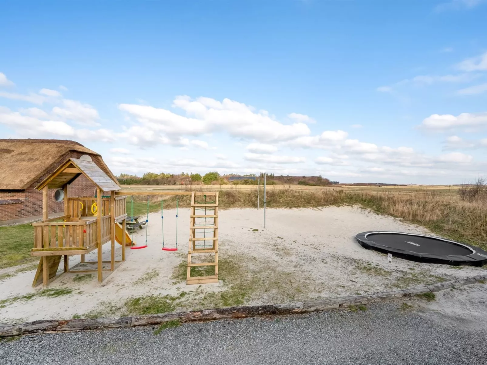 "Lemmikki" - 1.5km from the sea-Buiten