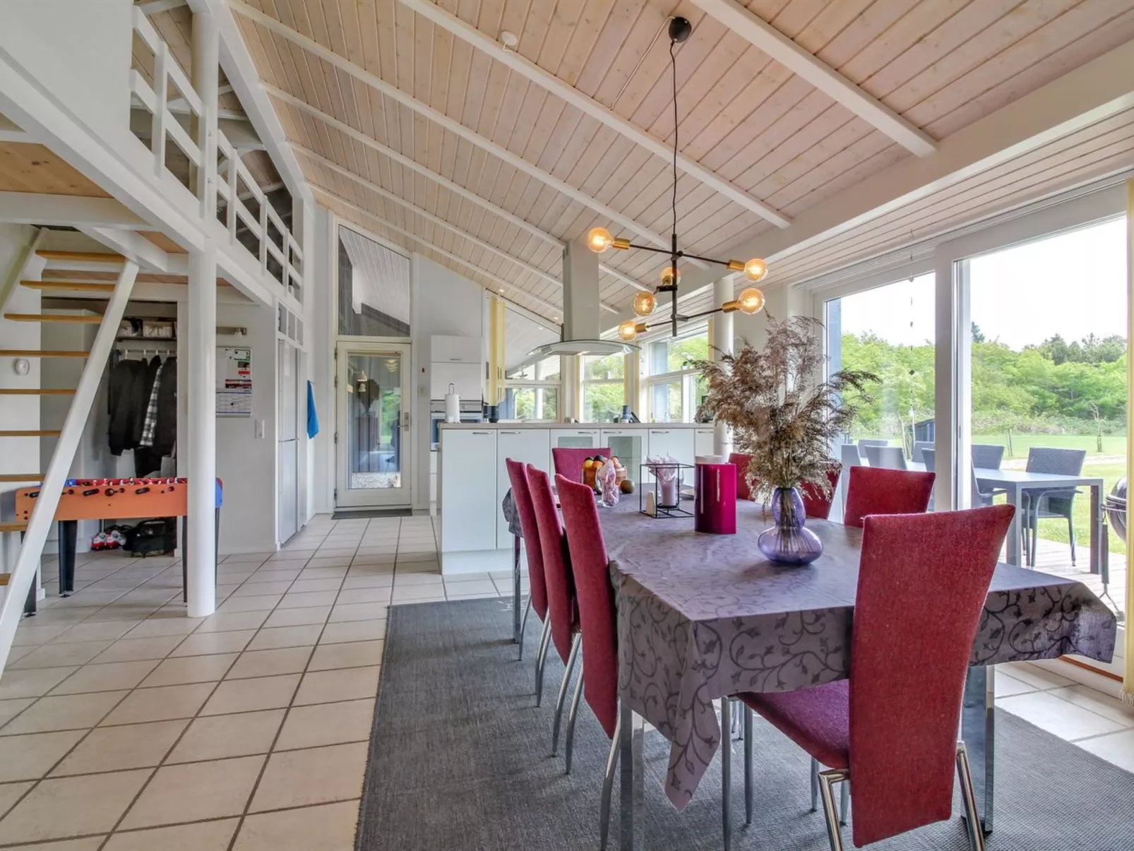 "Villads" - 1km from the sea-Binnen