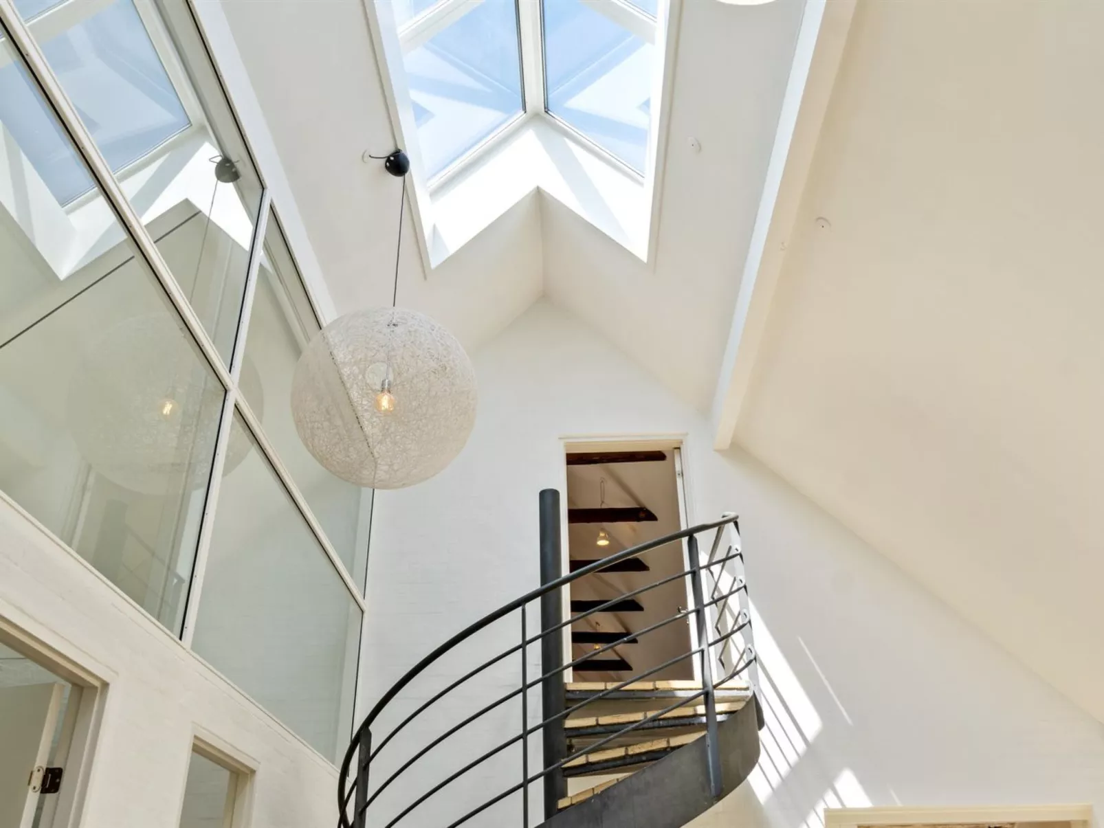 "Thilo" - 2.3km from the sea-Binnen