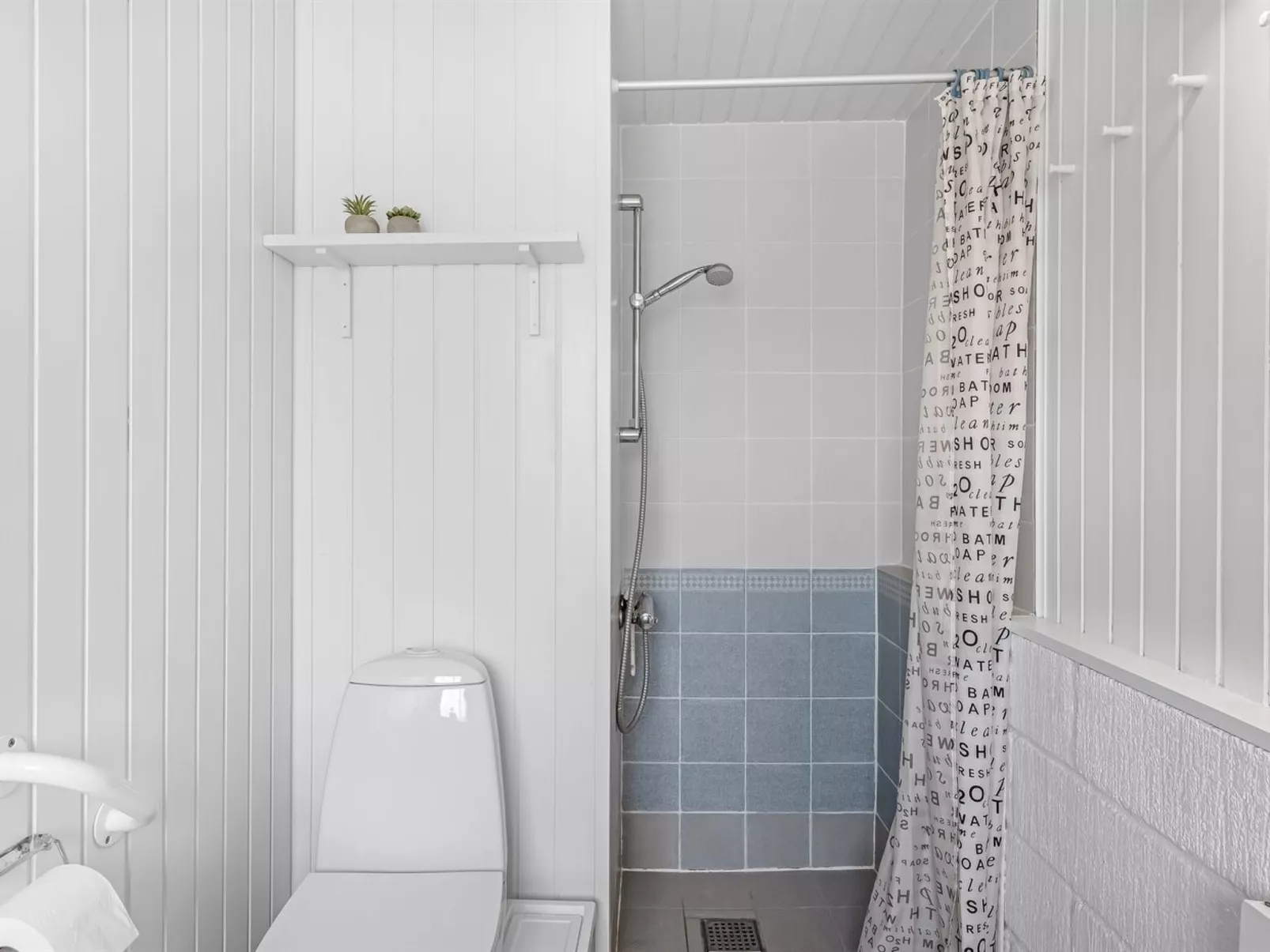 "Sweni" - 800m from the sea-Binnen