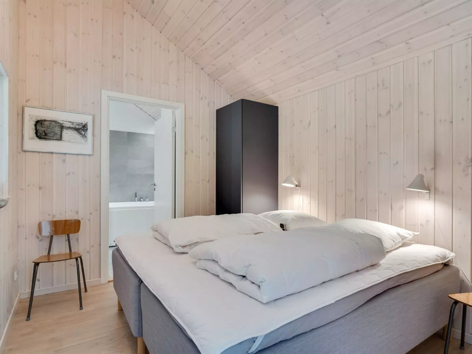 "Ella" - 1.2km to the fjord-Binnen