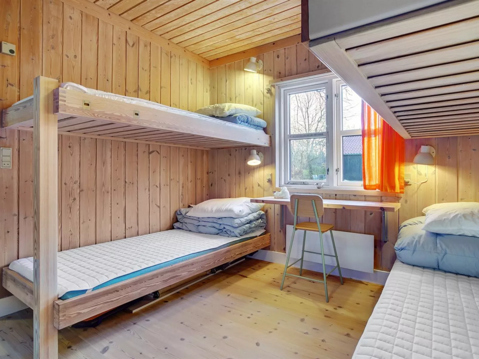 "Robert" - 250m from the sea-Binnen