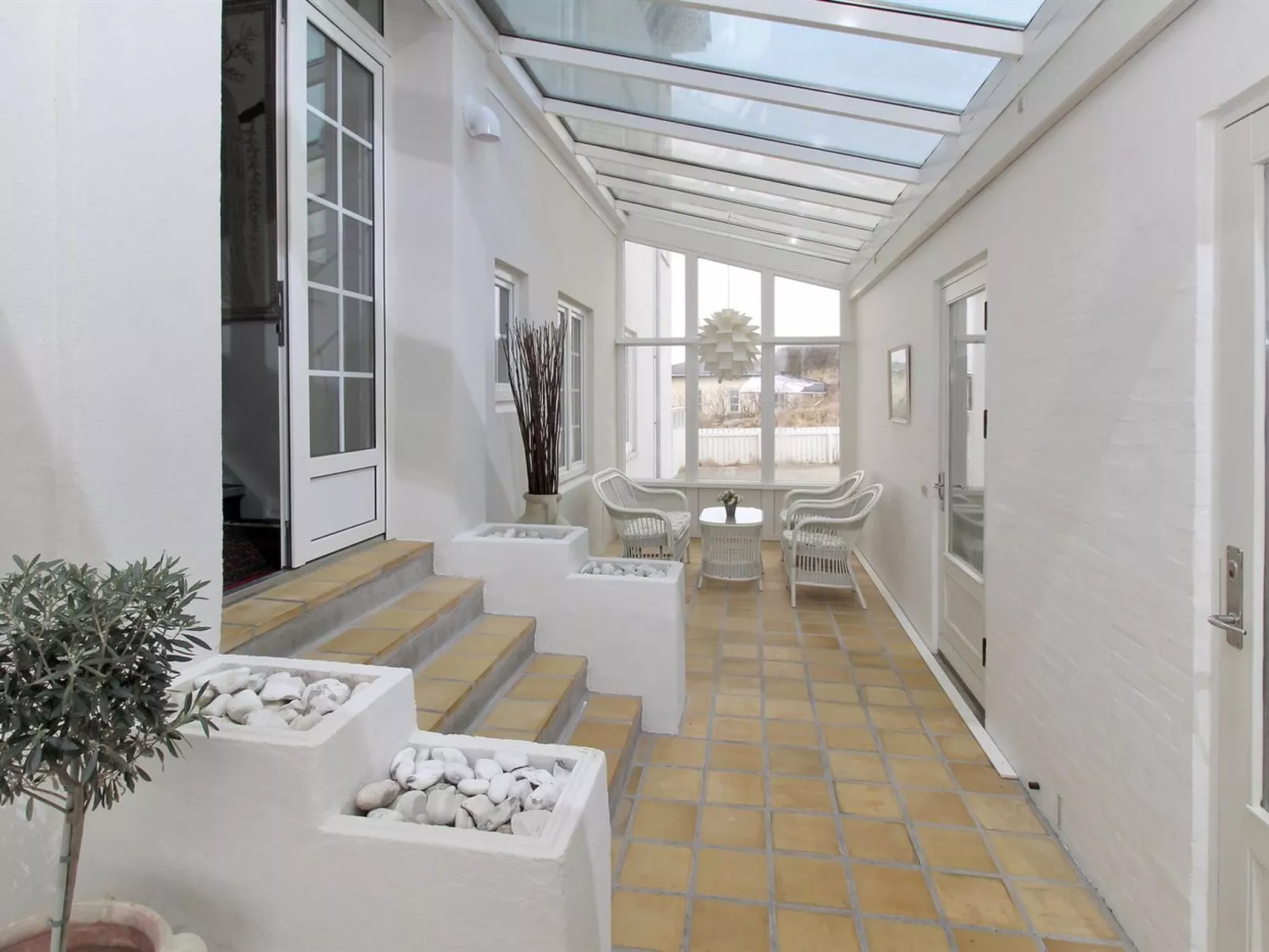 "Lenaya" - 75m from the sea-Binnen