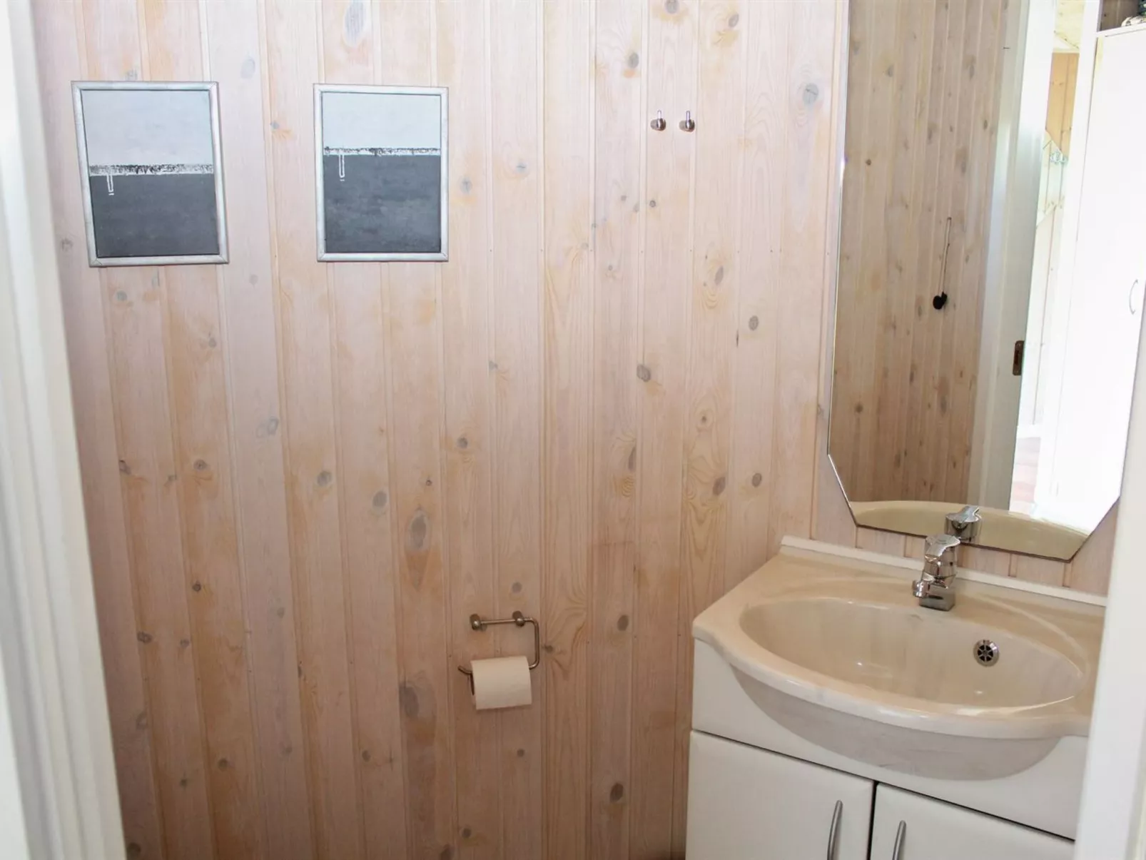 "Calina" - 300m from the sea-Binnen