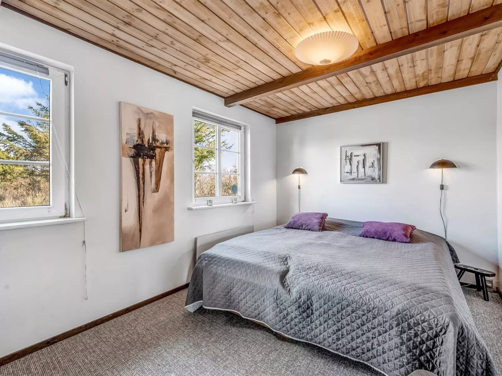 "Bjart" - 50m to the fjord-Binnen