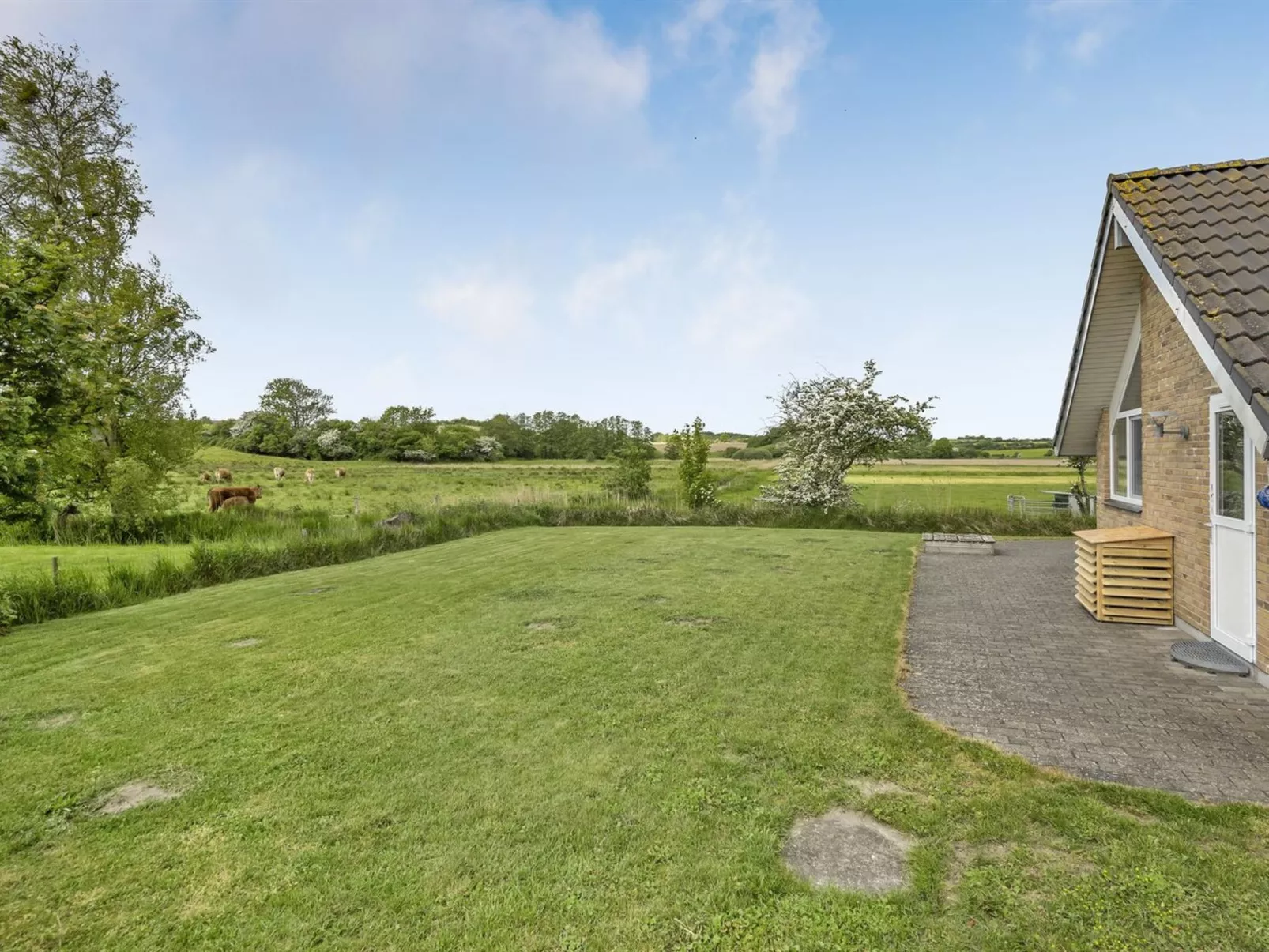 "Sigbritt" - 100m from the sea-Buiten