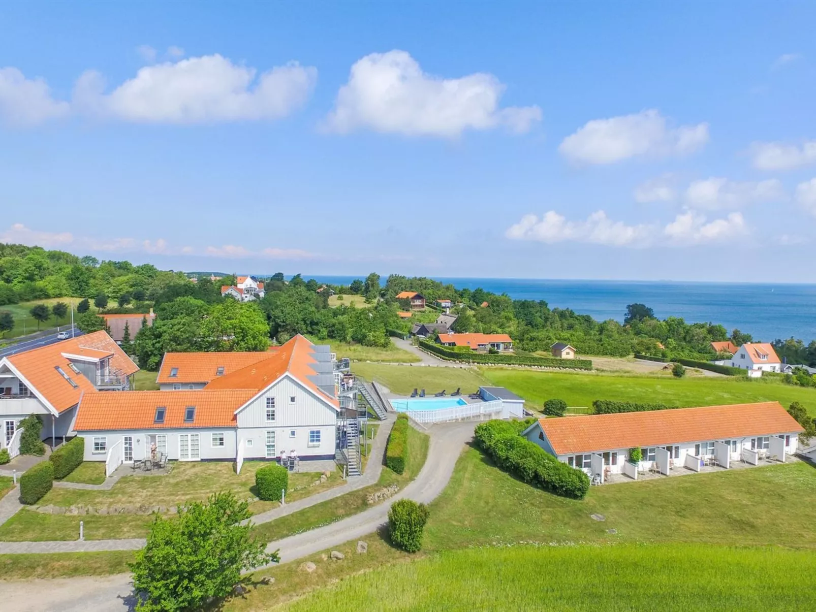 "Kuisma" - 300m from the sea - Buiten