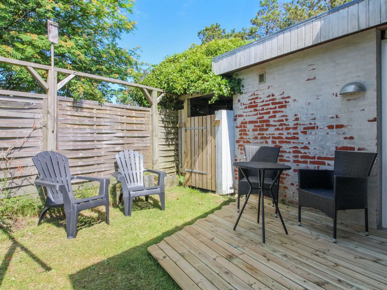 "Sylvie" - 1.5km from the sea-Buiten