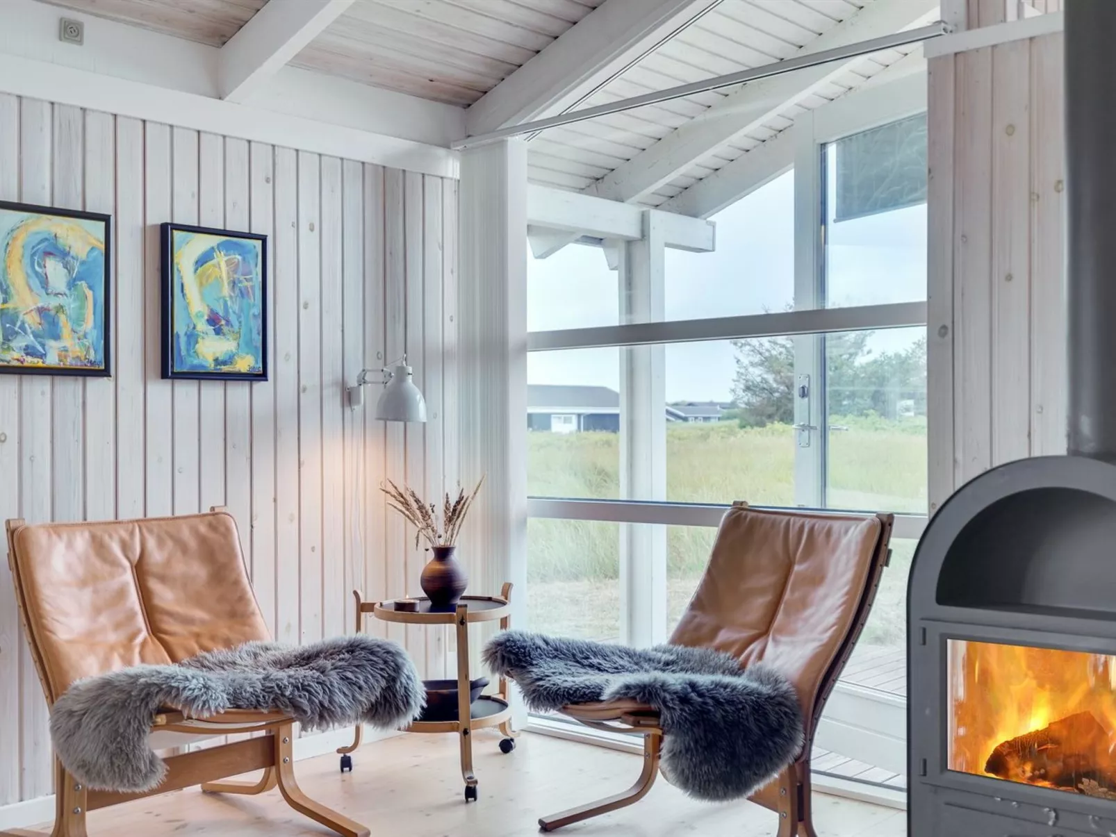 "Bertie" - 700m from the sea-Binnen