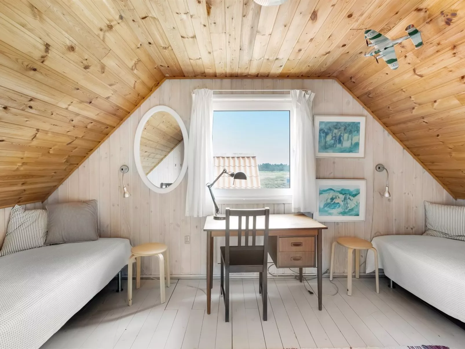 "Teda" - 2km from the sea-Binnen