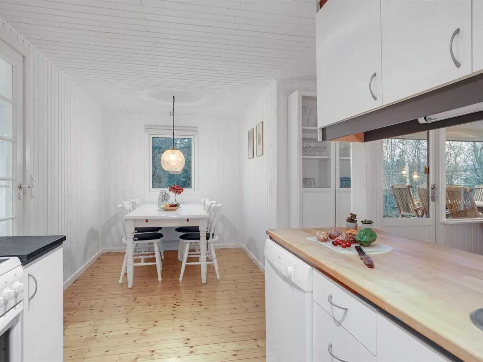 "Adam" -  from the sea-Binnen