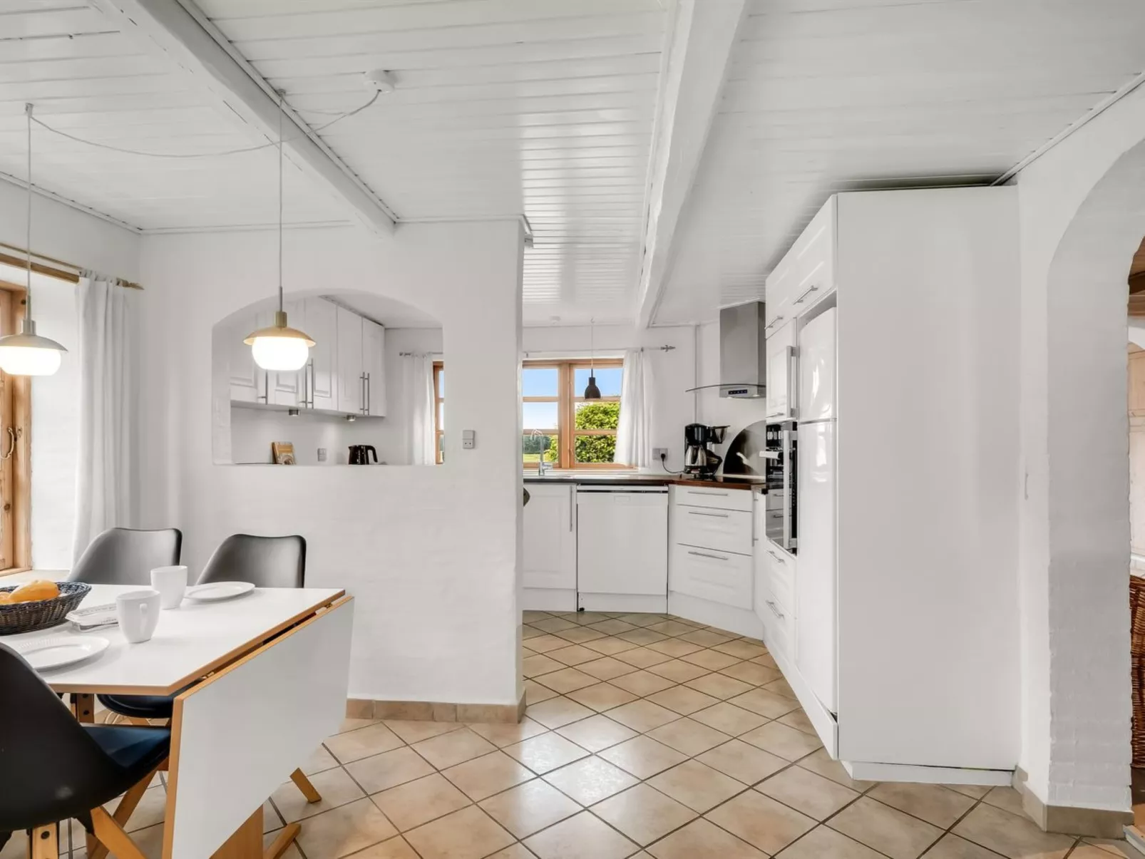 "Aliza" - 300m to the fjord-Binnen