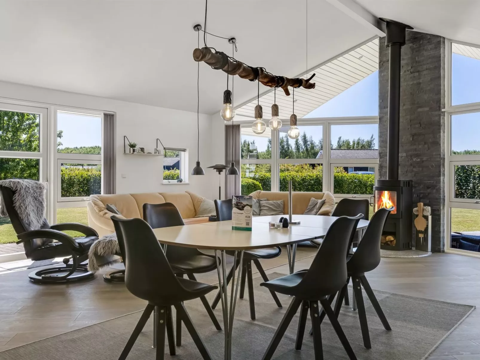 "Toja" - 700m from the sea-Binnen