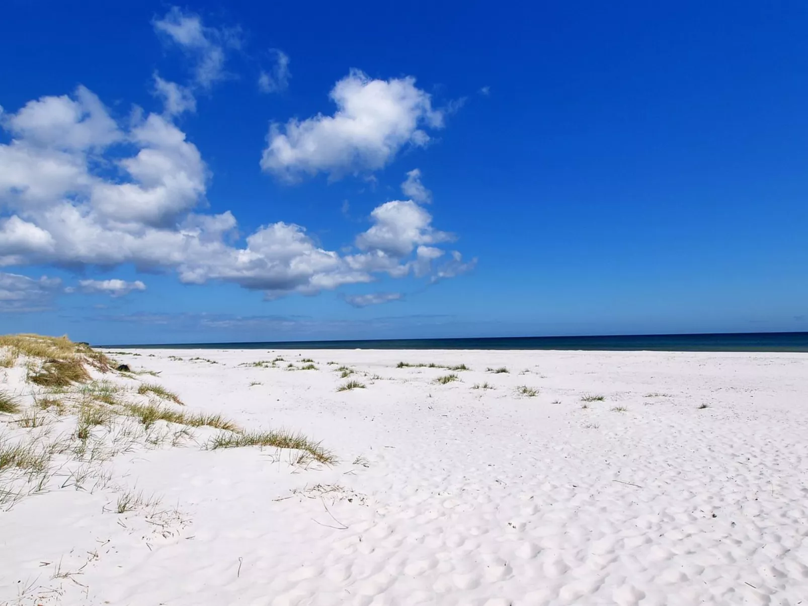 "Apelone" - 300m from the sea-Buiten