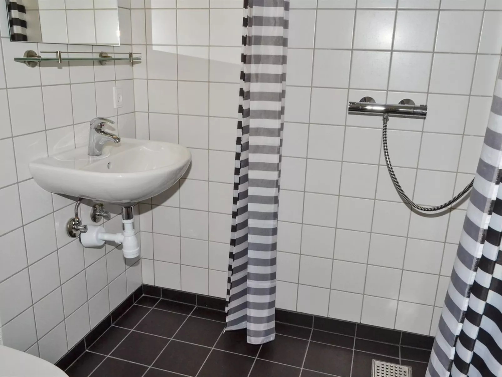 "Deetje" - 5km from the sea-Binnen