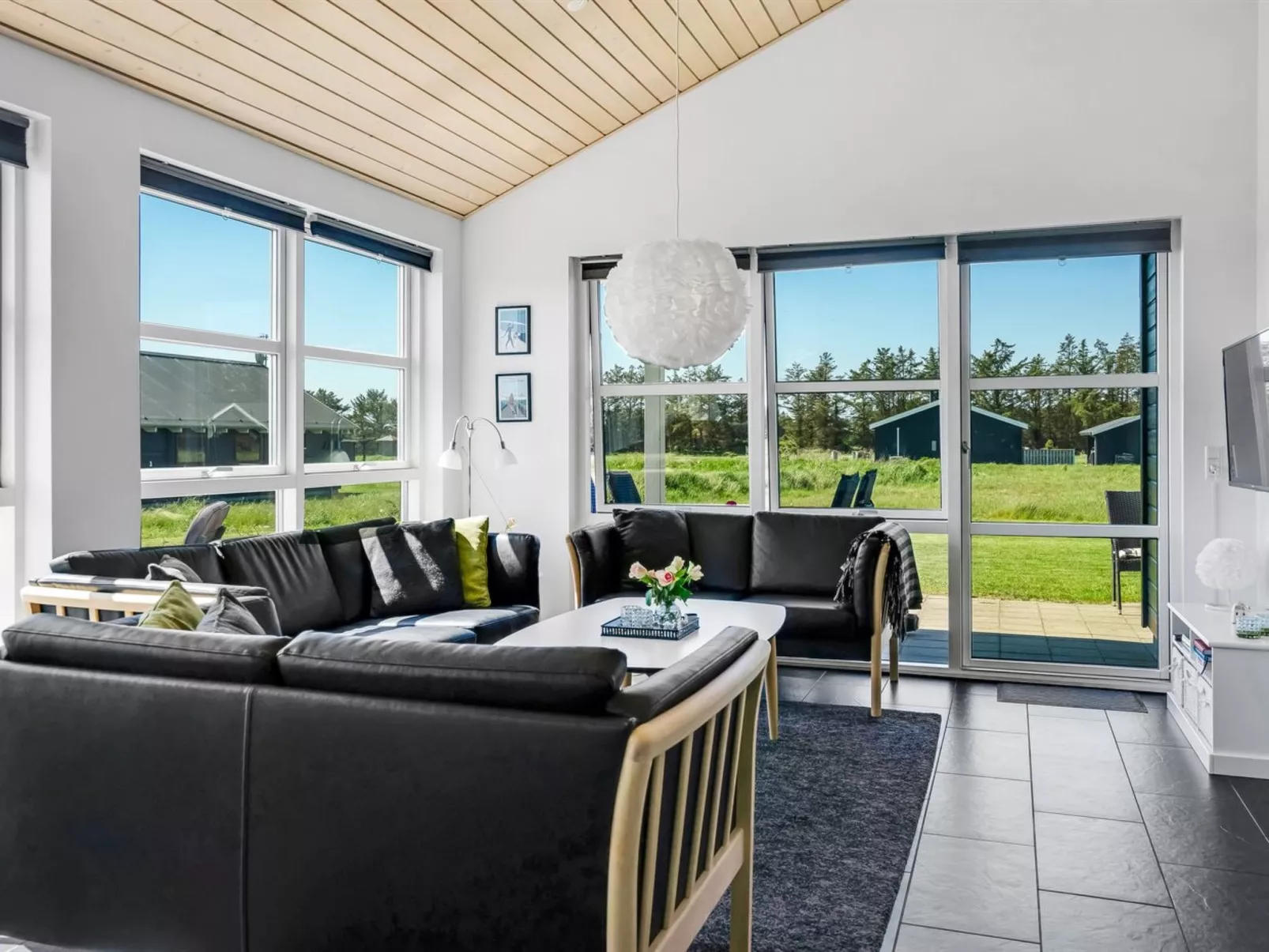 "Sinica" - 1.4km from the sea-Binnen