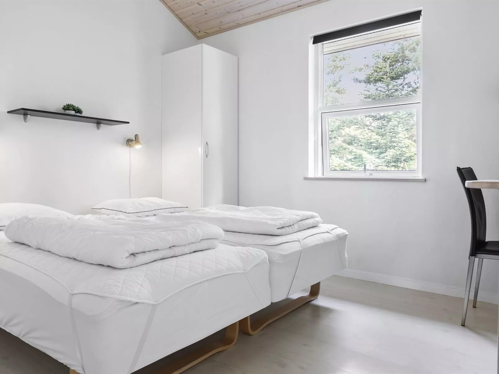 "Toa" - 600m from the sea-Binnen